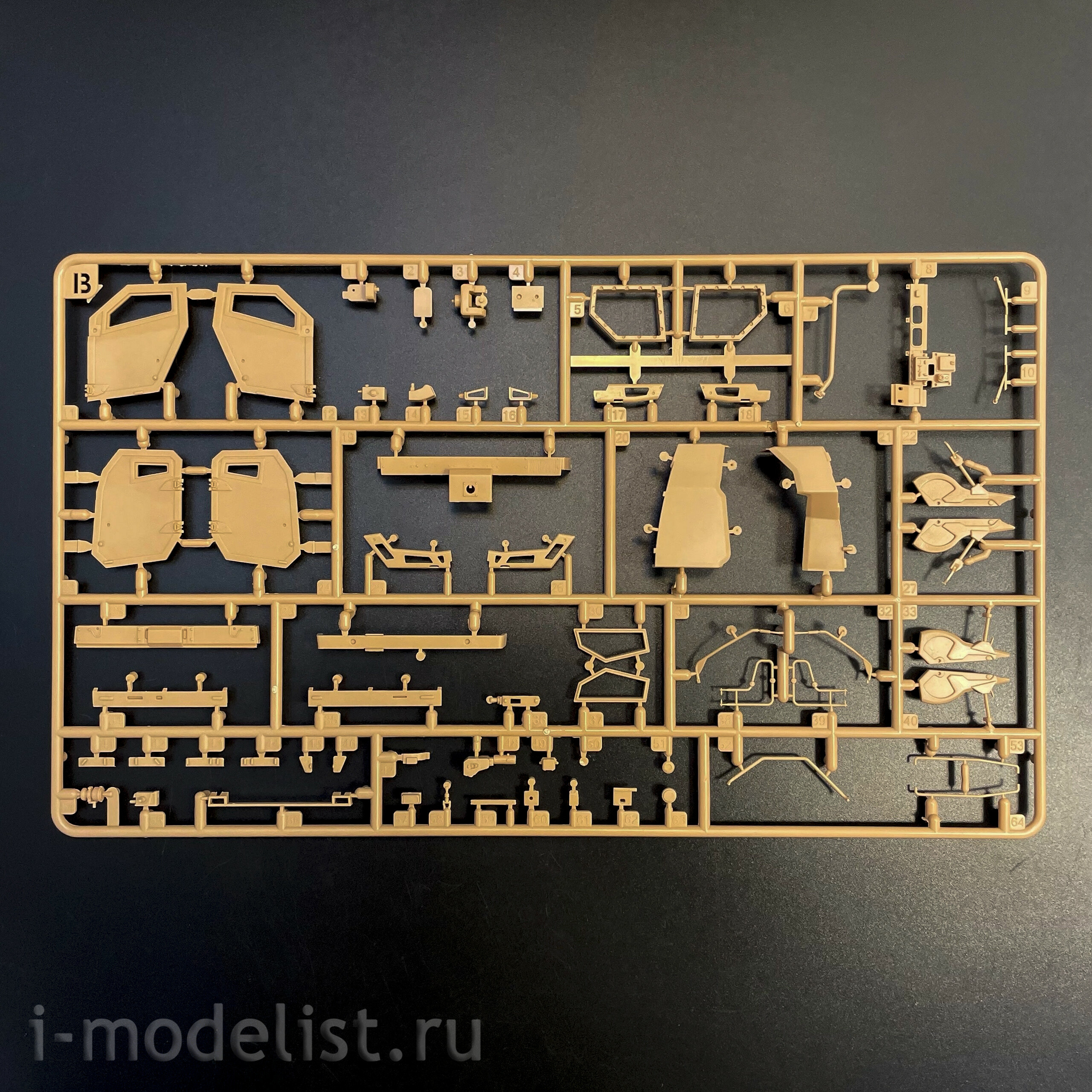 RM-5145 Rye Field Model 1/35 Американский бронированный внедорожник MRAP (Mine-Resistant Ambush Protected) M1240A1 M-ATV с системой RPGNET