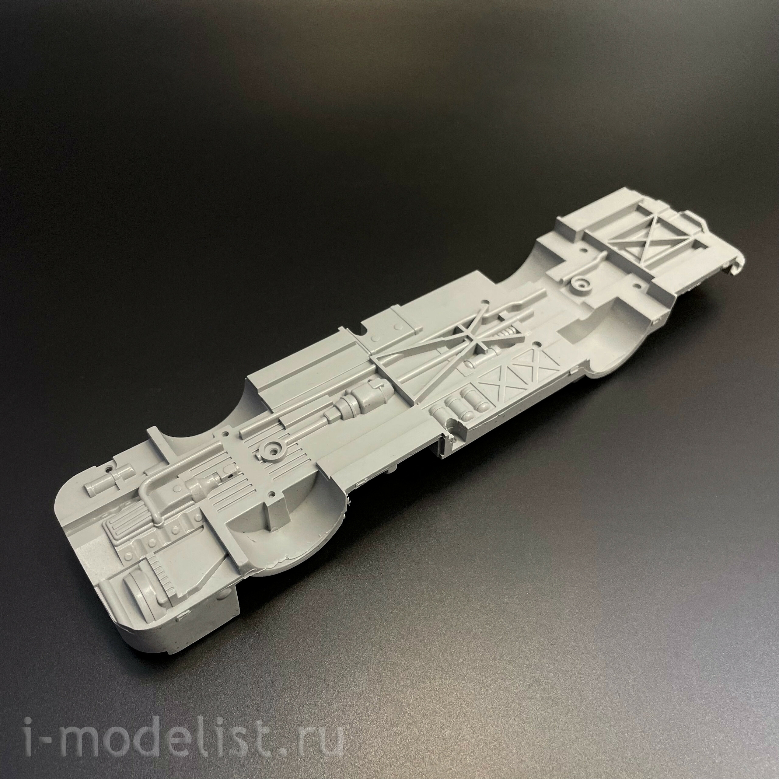 4080AVD AVD Models 1/43 Ликинский автобус 677П
