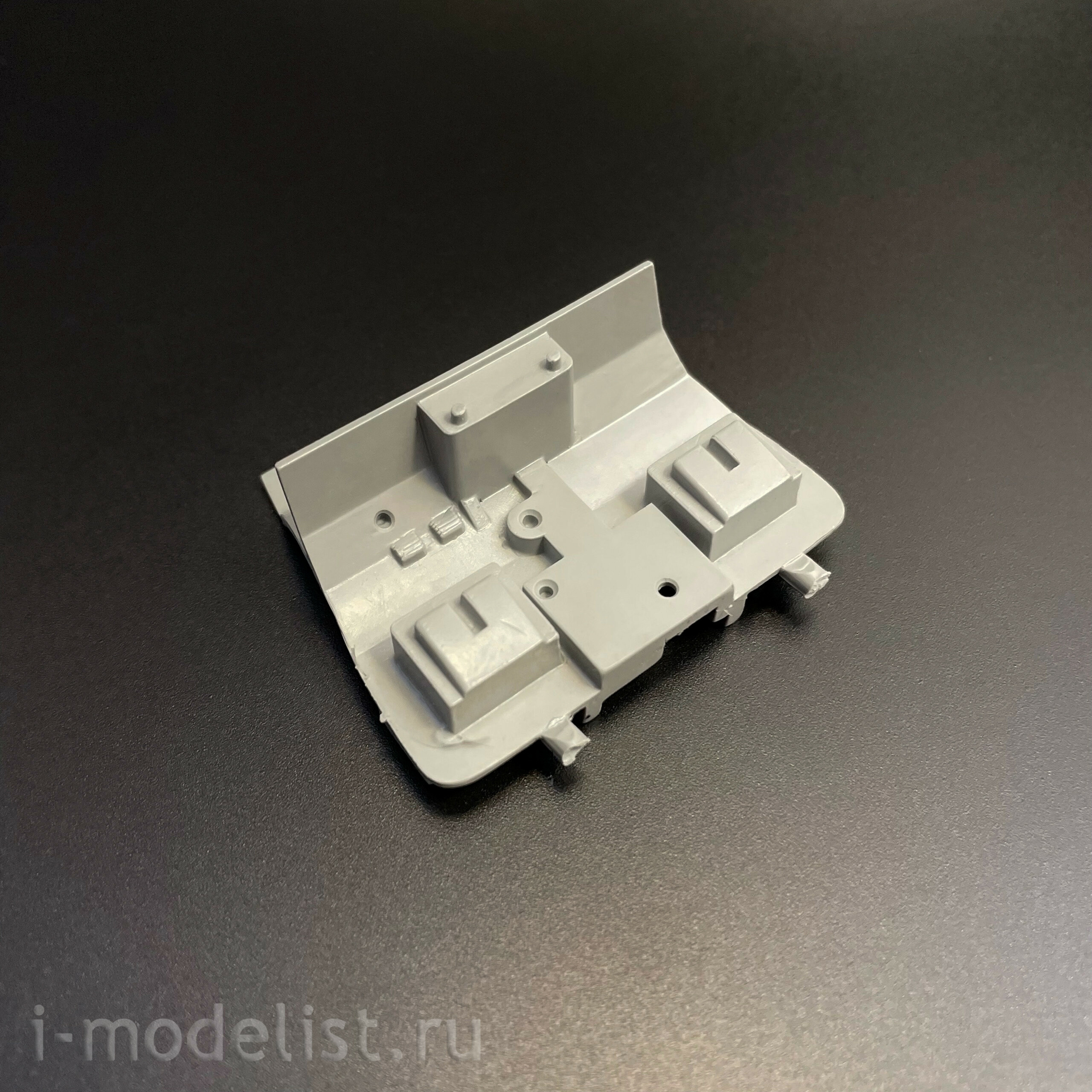 1642AVD AVD Models 1/43 Нами 058Т