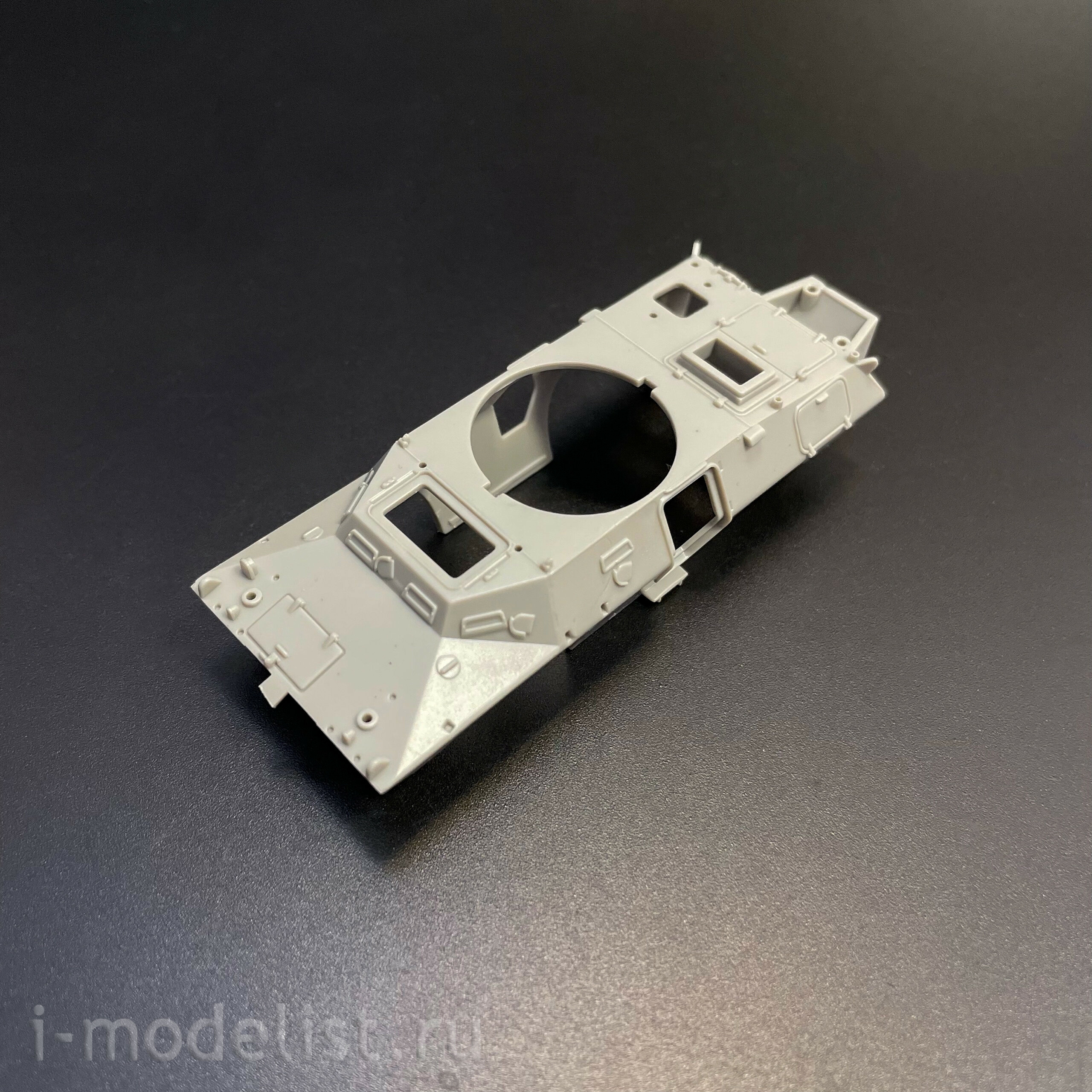 07442 Трубач 1/72 Бронетранспортёр LAV-150 APC 90-мм пушка Mecar