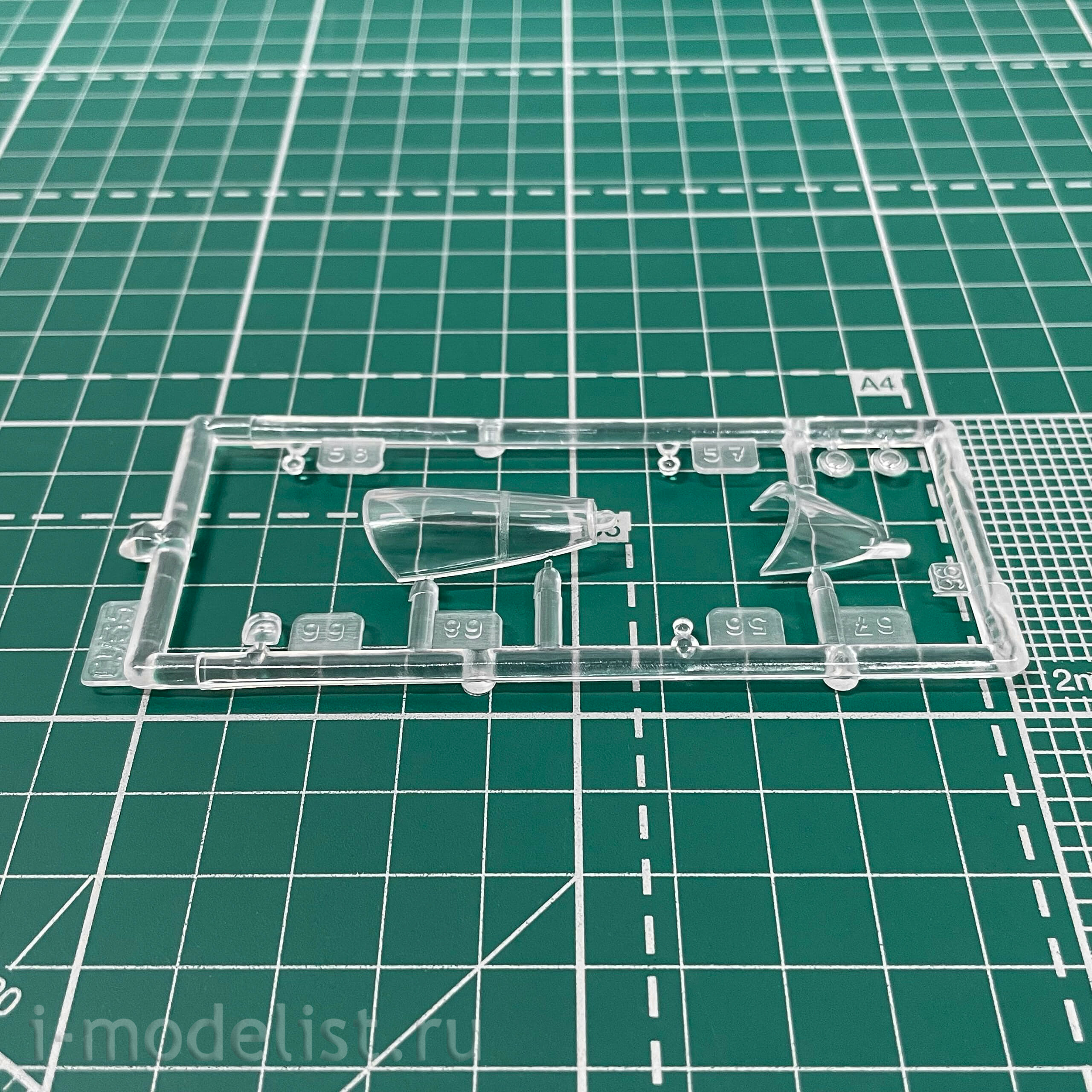 7241ПН Звезда 1/72 Подарочный набор: Российский сверхманевренный истребитель Су-37