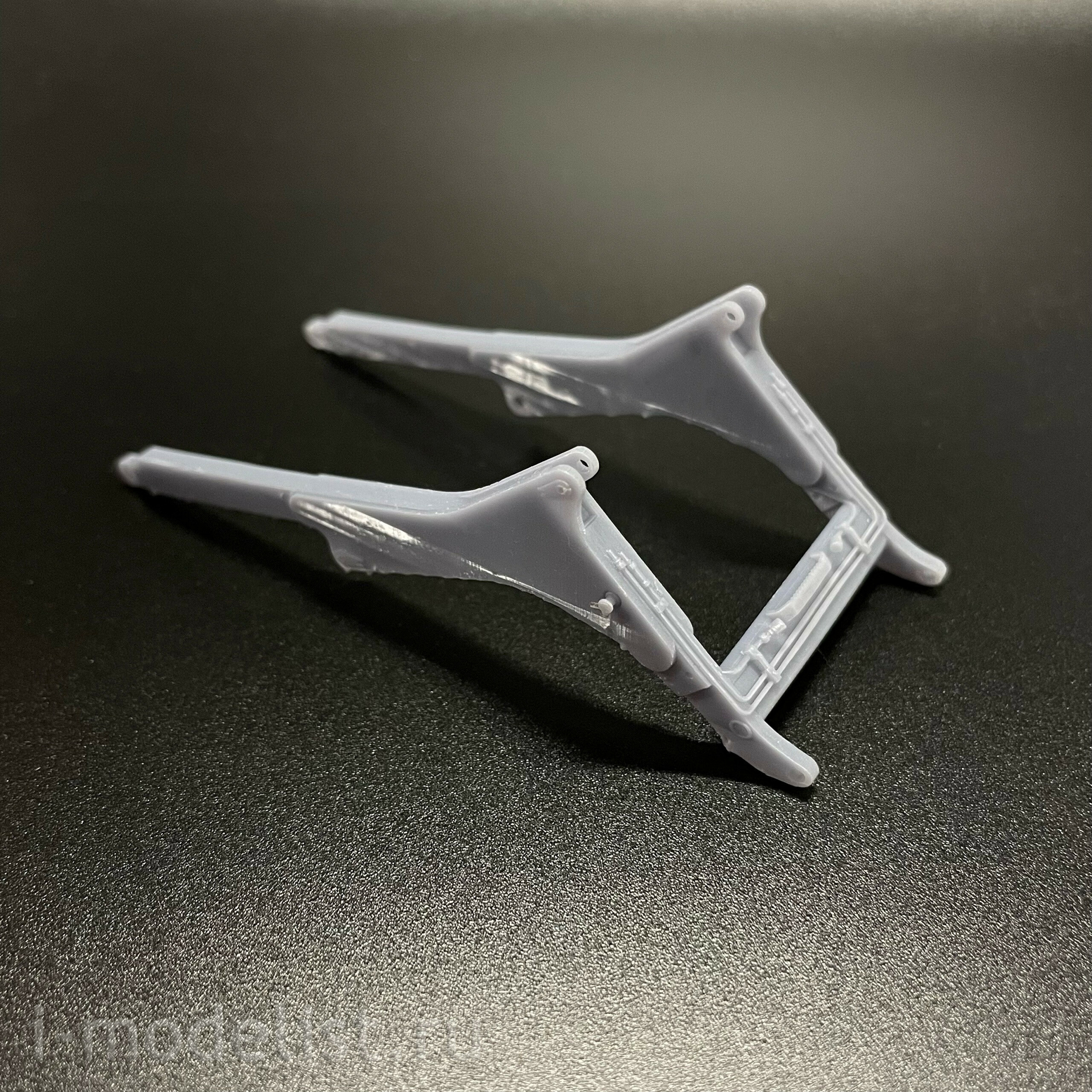 33М4 33 Модели 1/35 Роботизированный комплекс для тушения пожаров Ант-1000ПМ