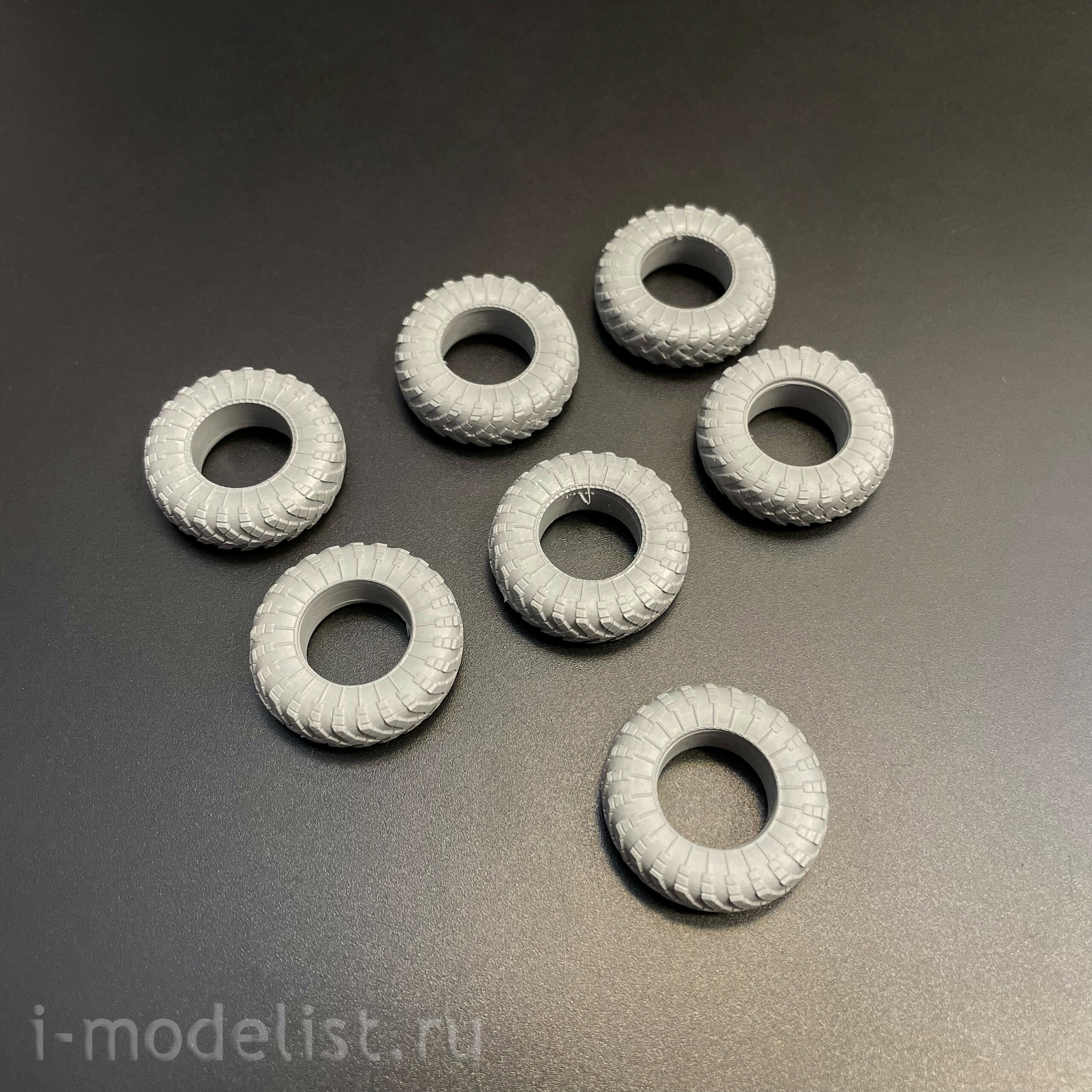 1682AVD AVD Models 1/43 Грузовик НАМИ 020
