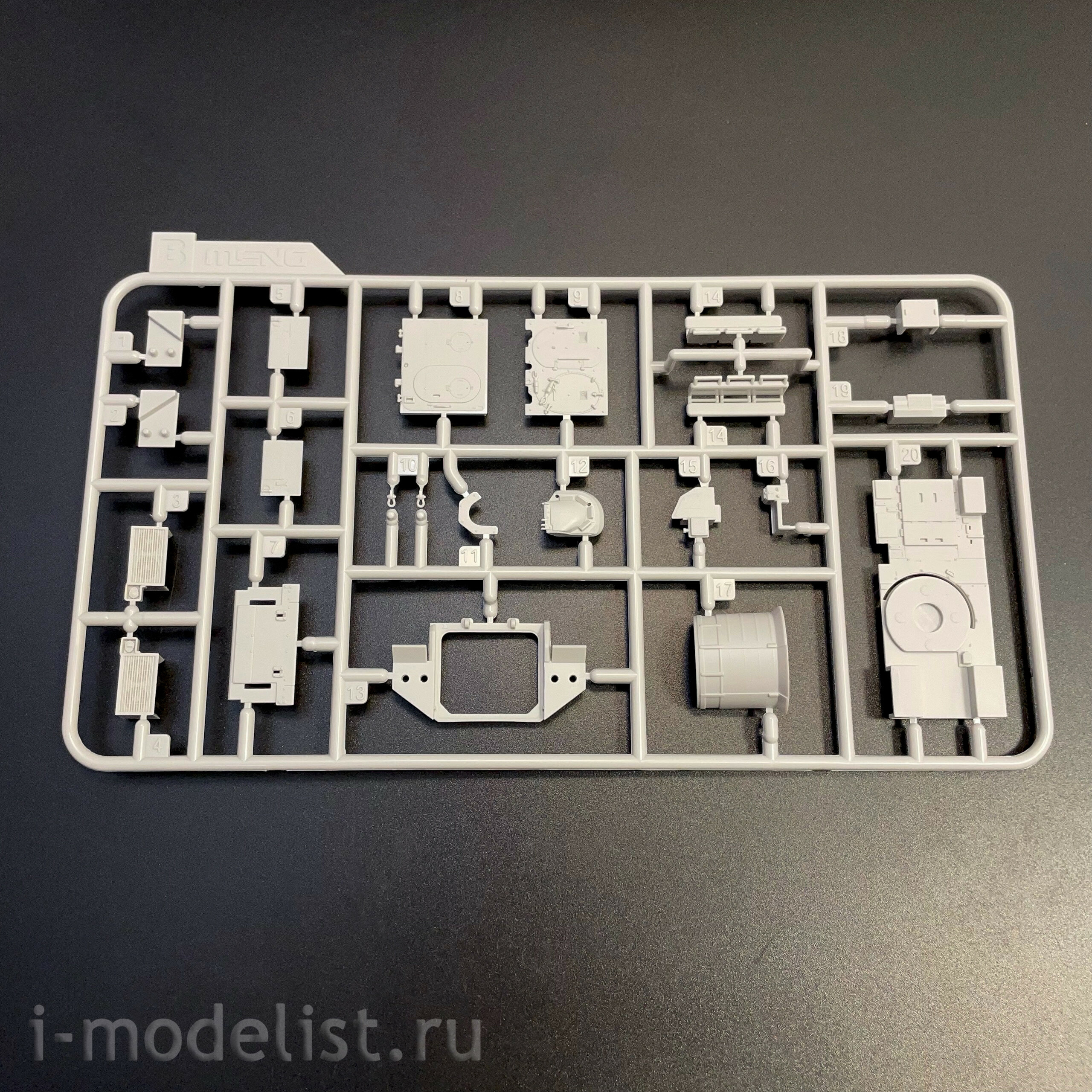 72-005 Meng 1/72 Американская боевая машина пехоты M2A3 Bradley с BUSK III