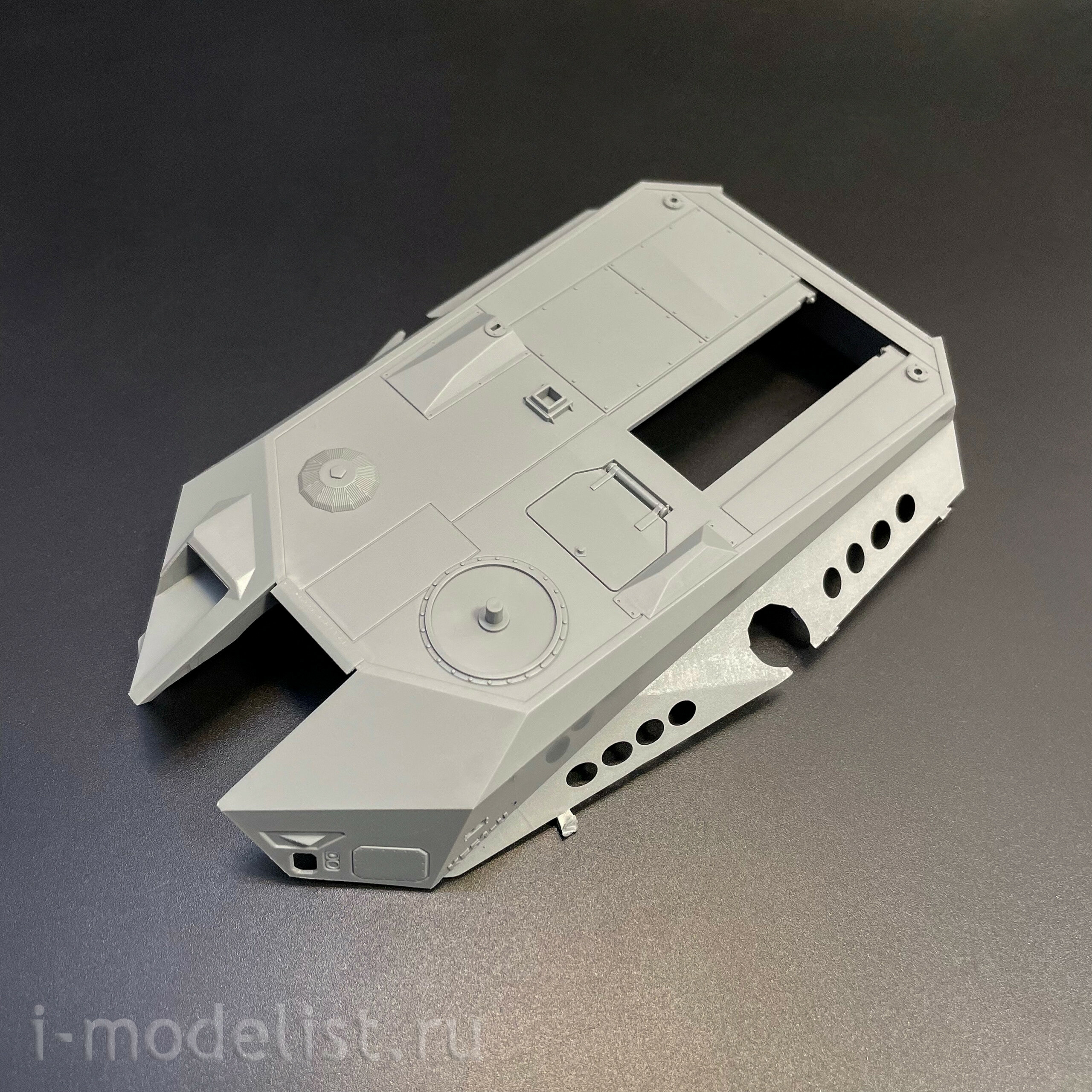 35A065 Amusing Hobby 1/35 Немецкий основной боевой танк Panther KF51U