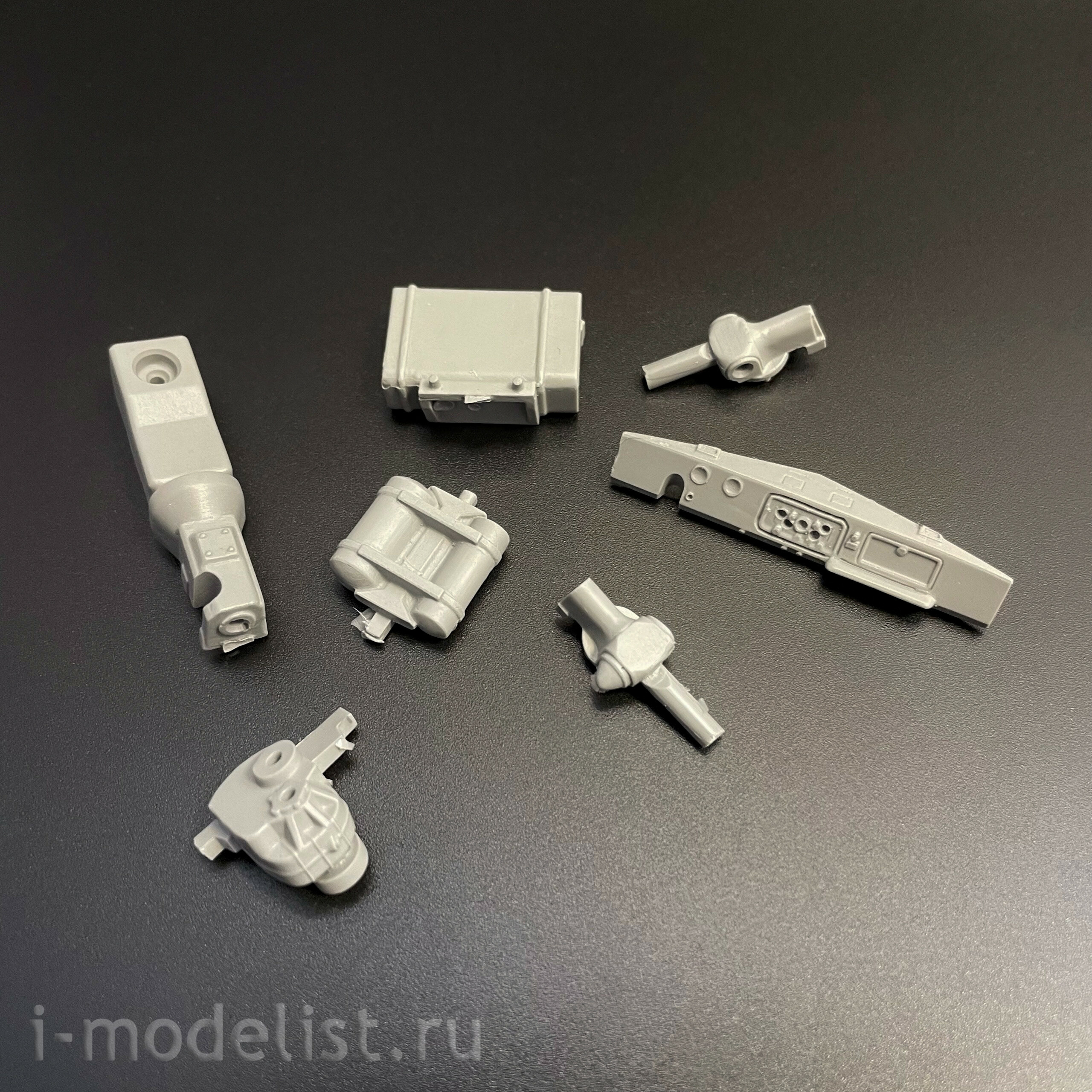1642AVD AVD Models 1/43 Нами 058Т