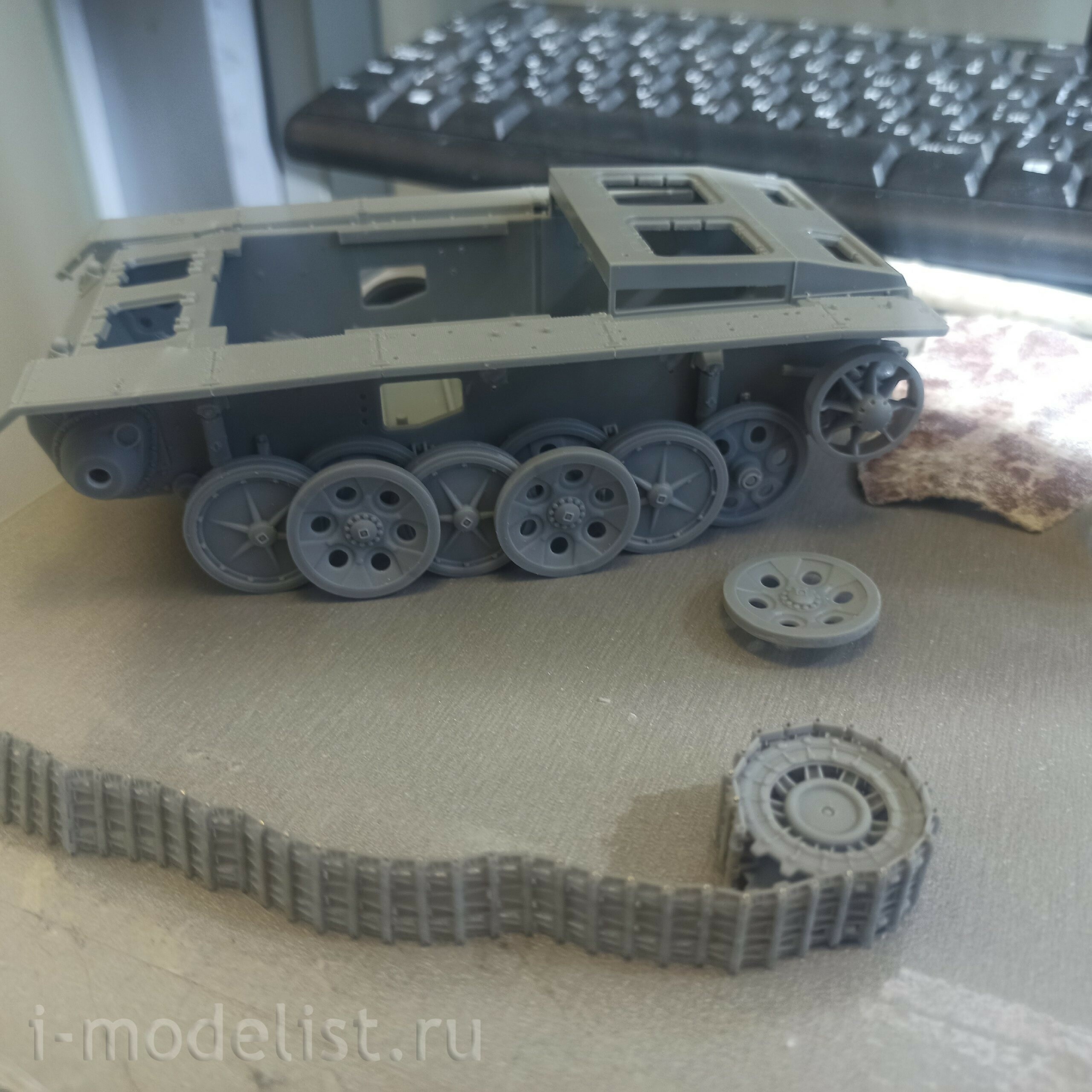 ММ35049 Моя модель 1/35 Ходовая FAMO для Pz.Kpfw. III Ausf. G  конверсия (Dragon Smart Kit, Звезда)