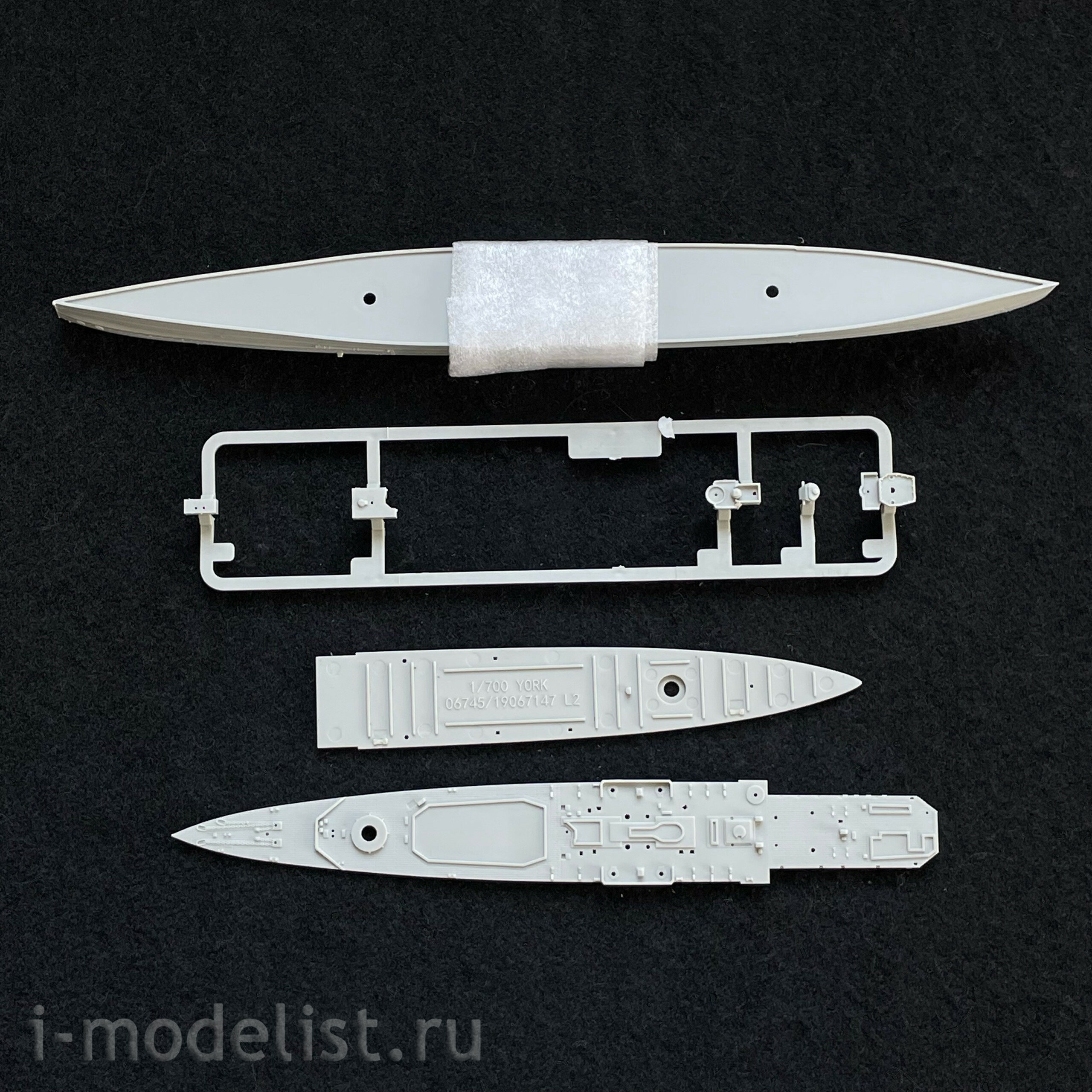 06745 Трубач 1/700 Крейсер HMS York