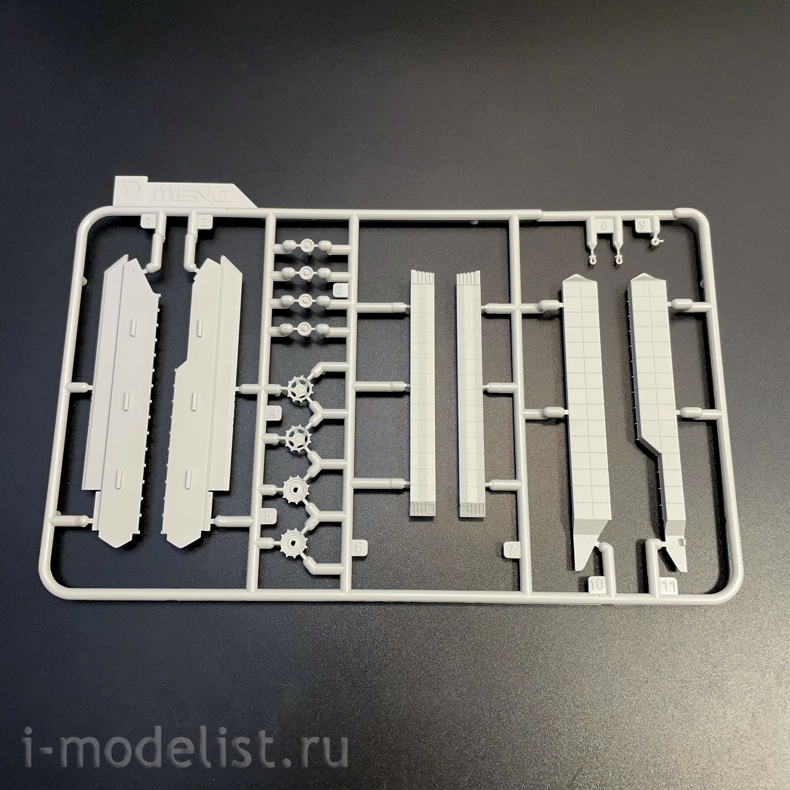 72-005 Meng 1/72 Американская боевая машина пехоты M2A3 Bradley с BUSK III
