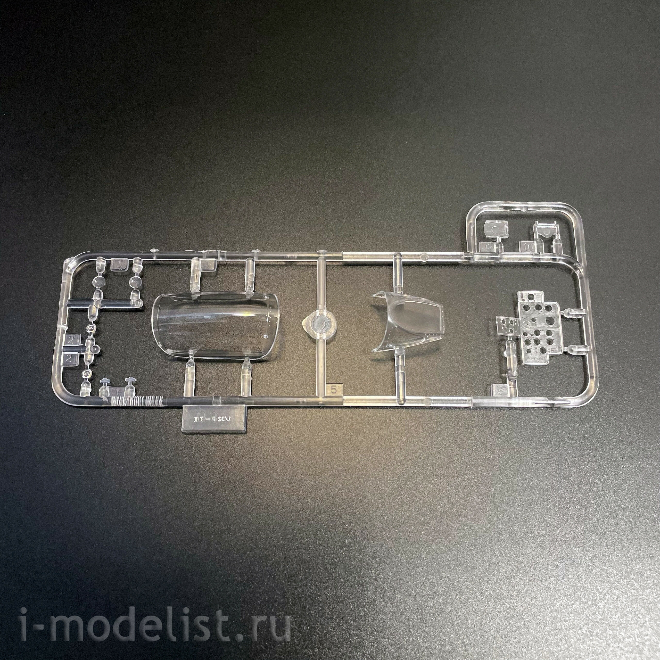 02216 Трубач 1/32 Китайский самолёт F-7 II