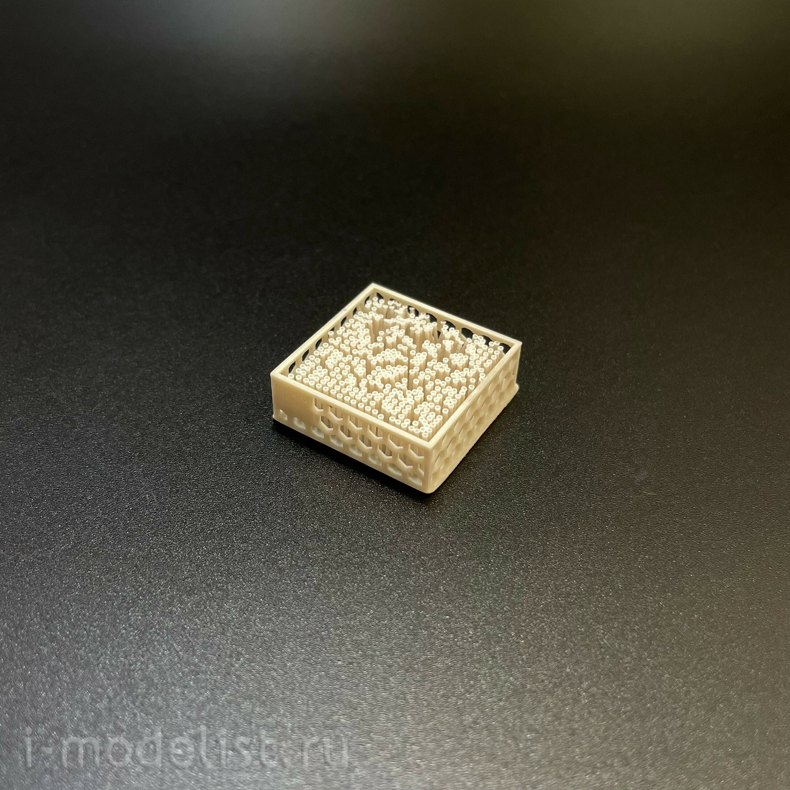 TL35008 GE Models 1/35 Наборные рабочие траки для МТ-ЛБ/2С1 