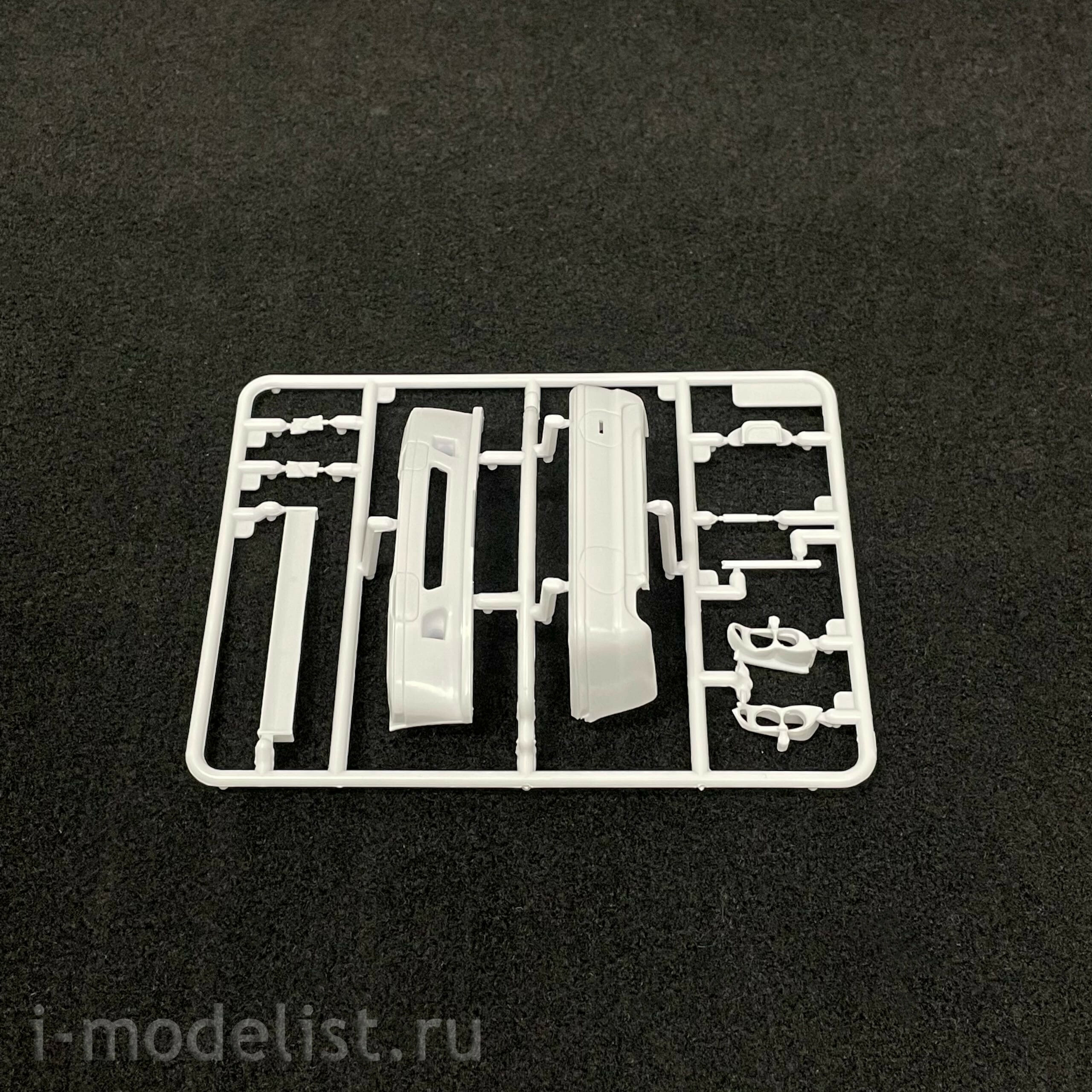 PN24033 NuNu 1/24 Автомобиль BMW 320i E46