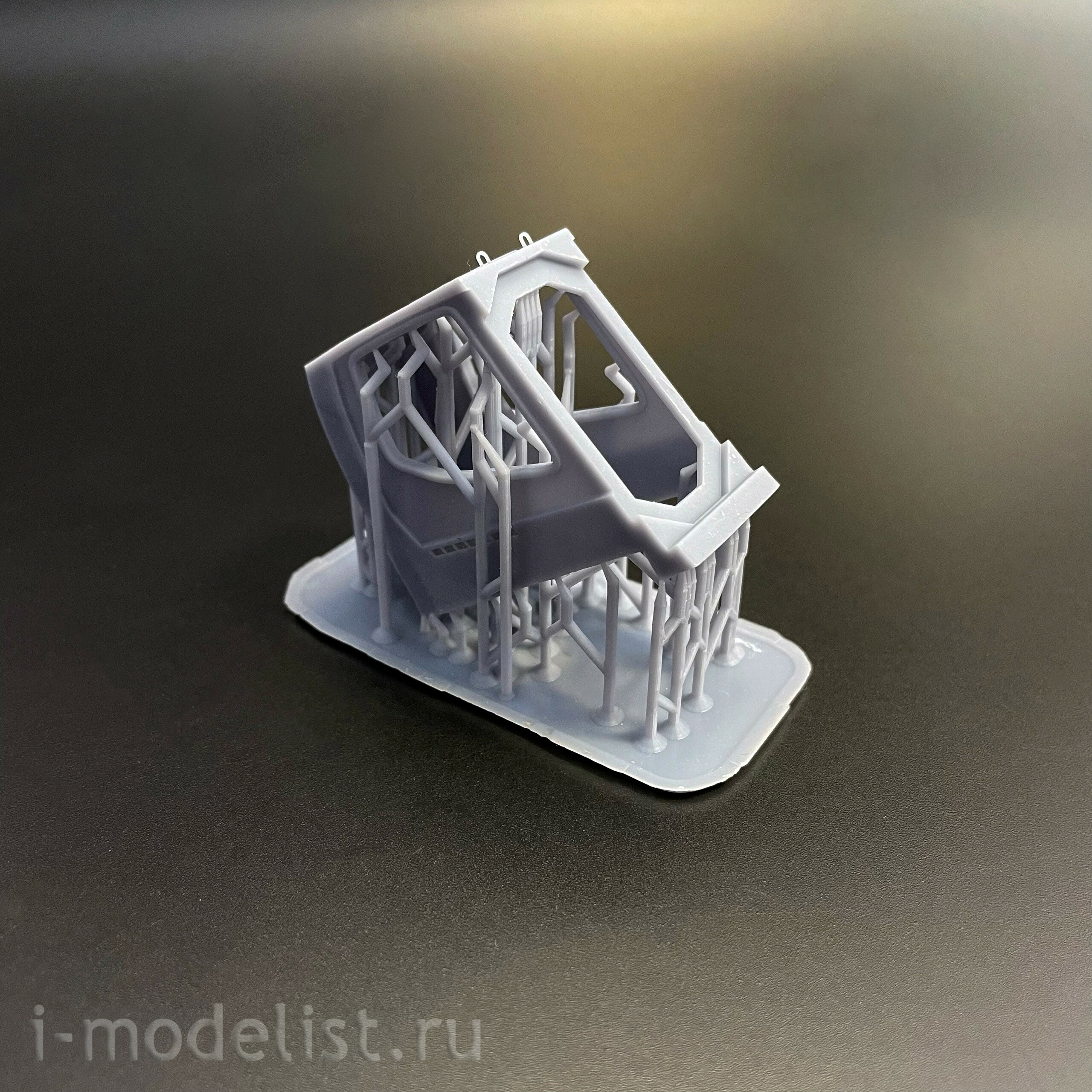 33М2 33 Модели 1/35 Универсальный мини-погрузчик с бортовым поворотам