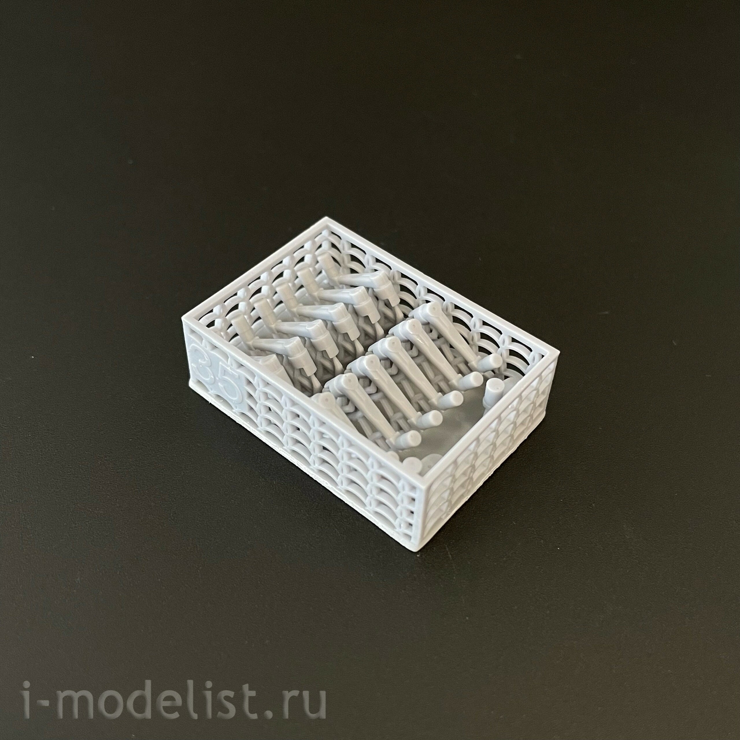 GE35005 GE Models 1/35 Боевая гусеничная плавающая машина БМД-2