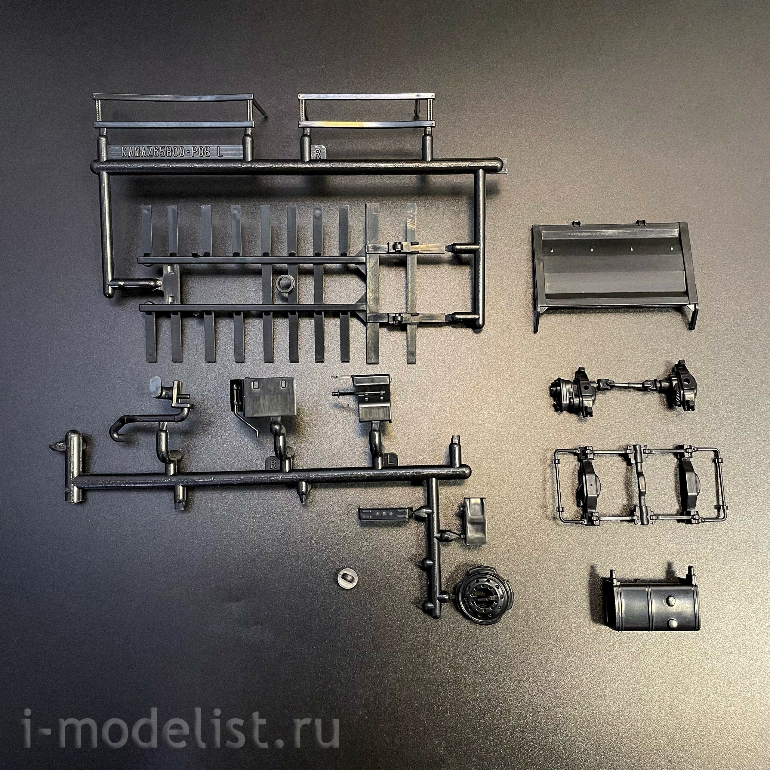 1657AVD AVD Models 1/43 KAMAZ-65802-87(S5) самосвал