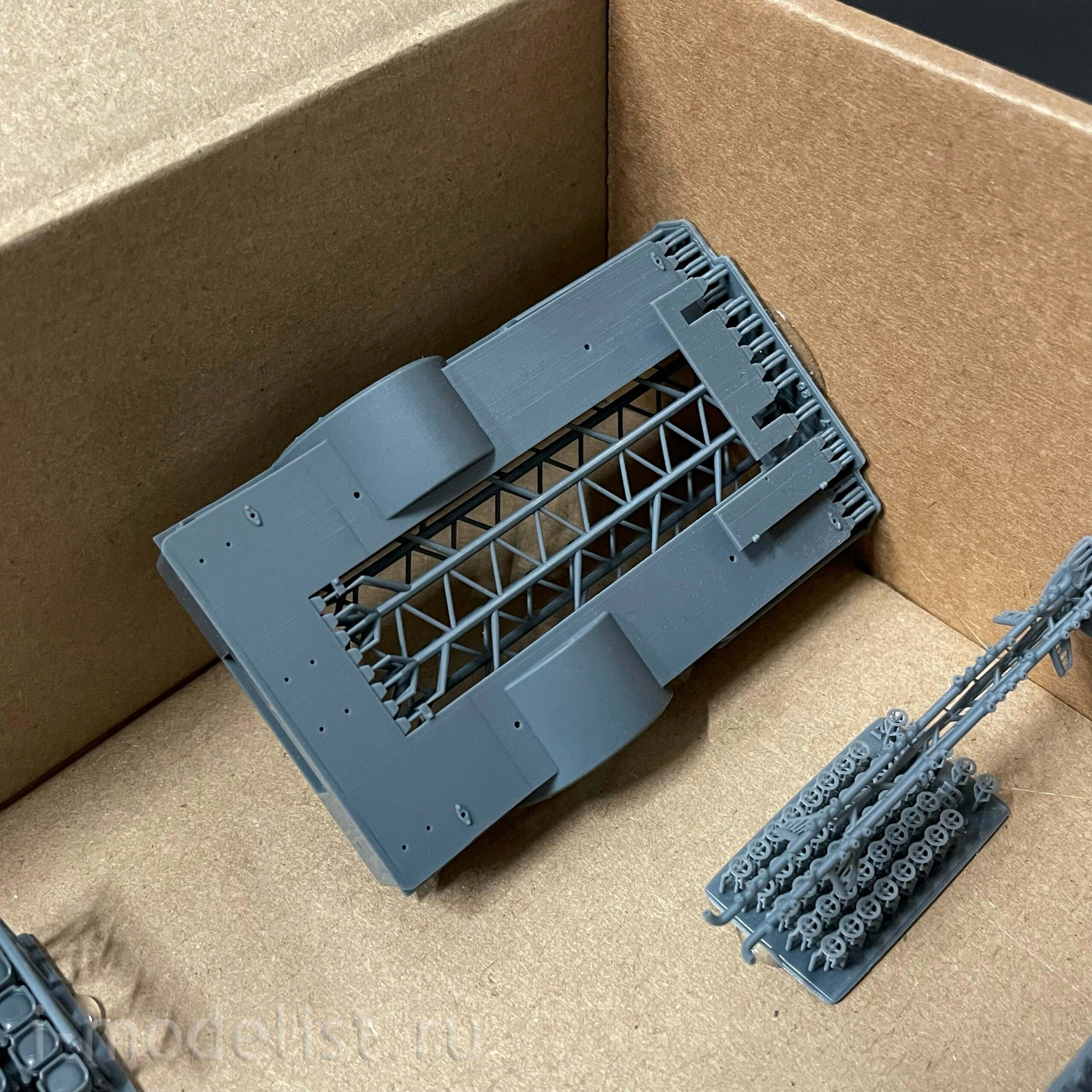 ММ43014 Моя модель 1/43 АУ-21 Автомобиль углекислотного тушения на базе грузовика тип-130