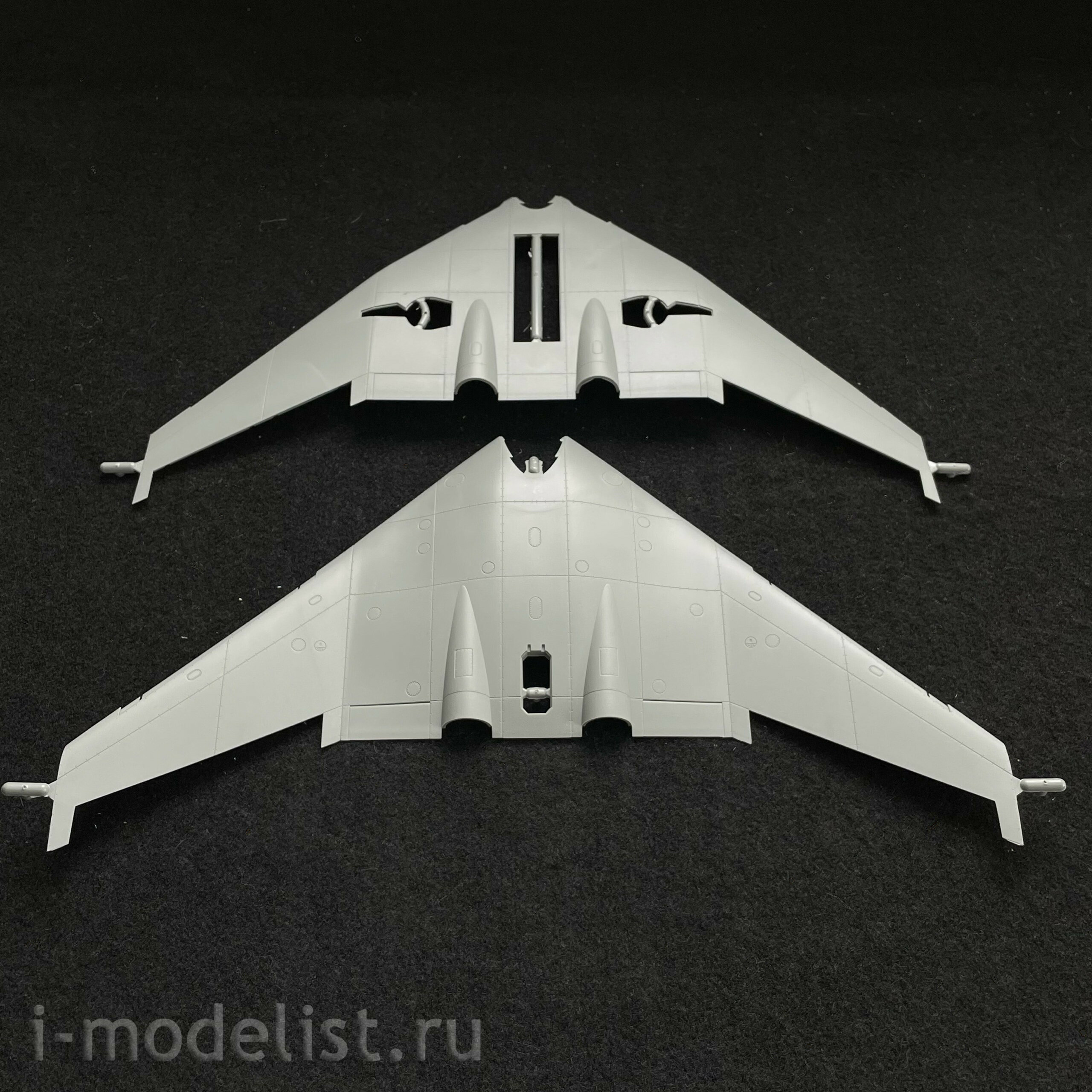 UA48002 Modelcollect 1/48 Бомбардировщик Фокке-Вульф 0310239-10