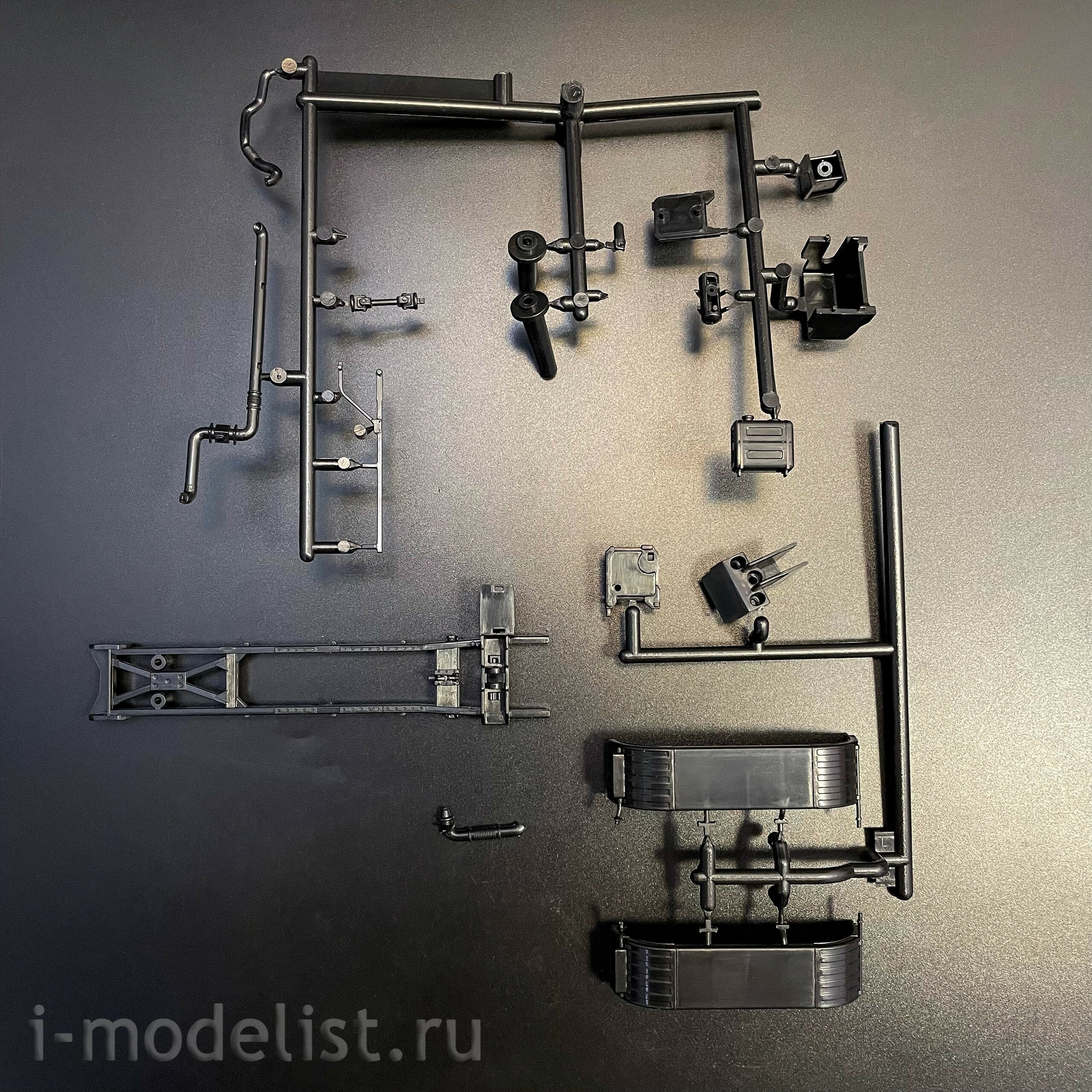 1657AVD AVD Models 1/43 KAMAZ-65802-87(S5) самосвал