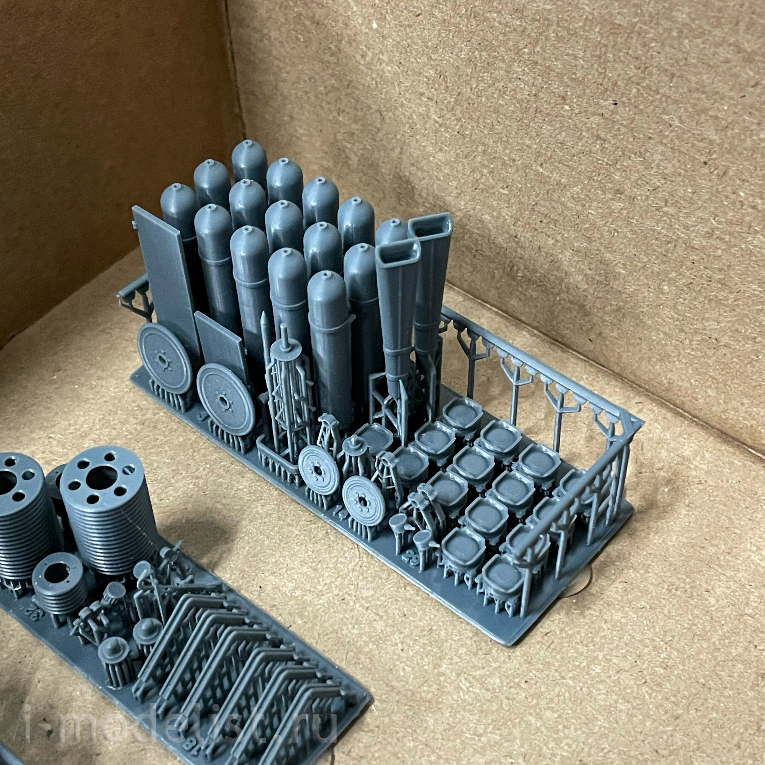 ММ43014 Моя модель 1/43 АУ-21 Автомобиль углекислотного тушения на базе грузовика тип-130