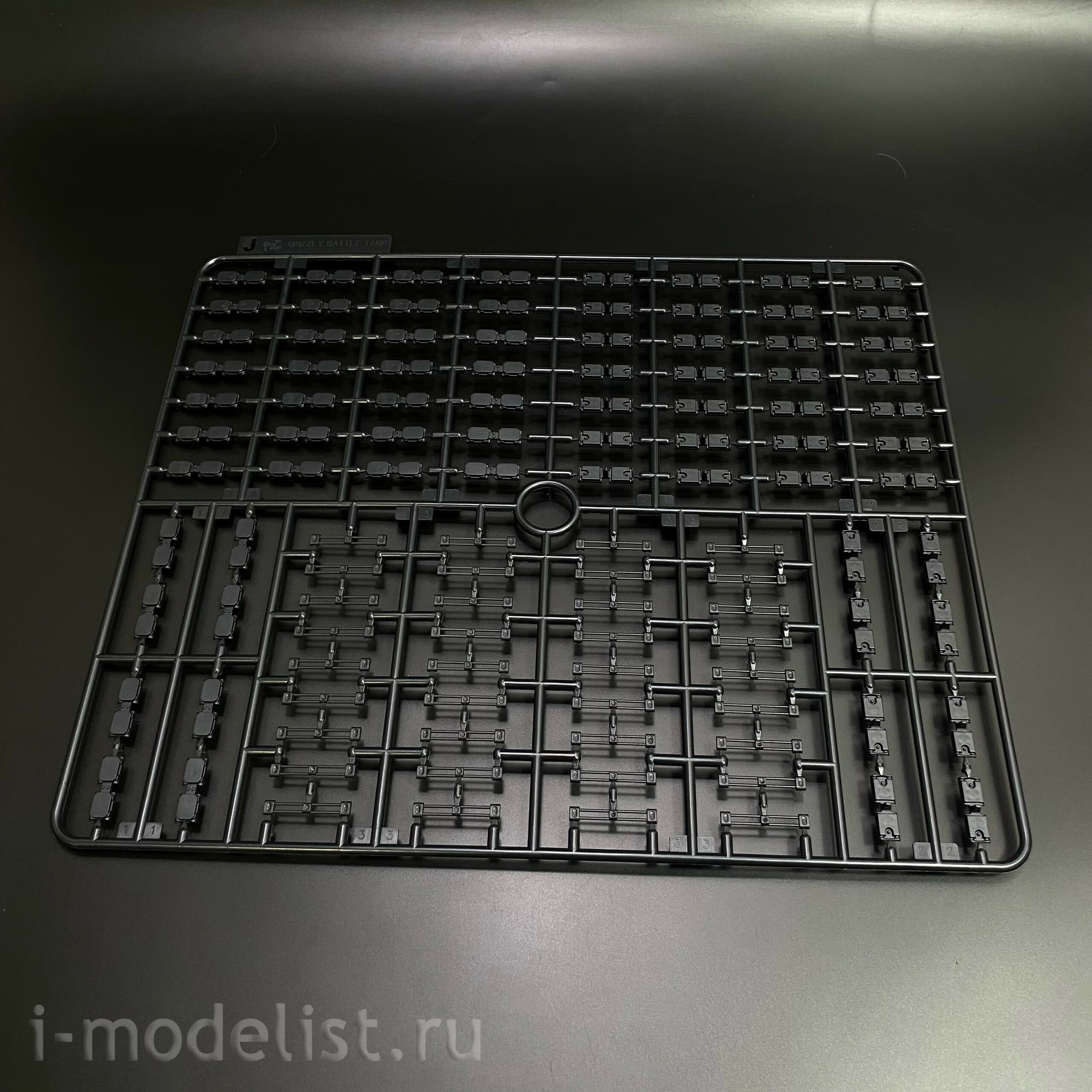 BC-002 Border Model 1/35 Боевой танк 