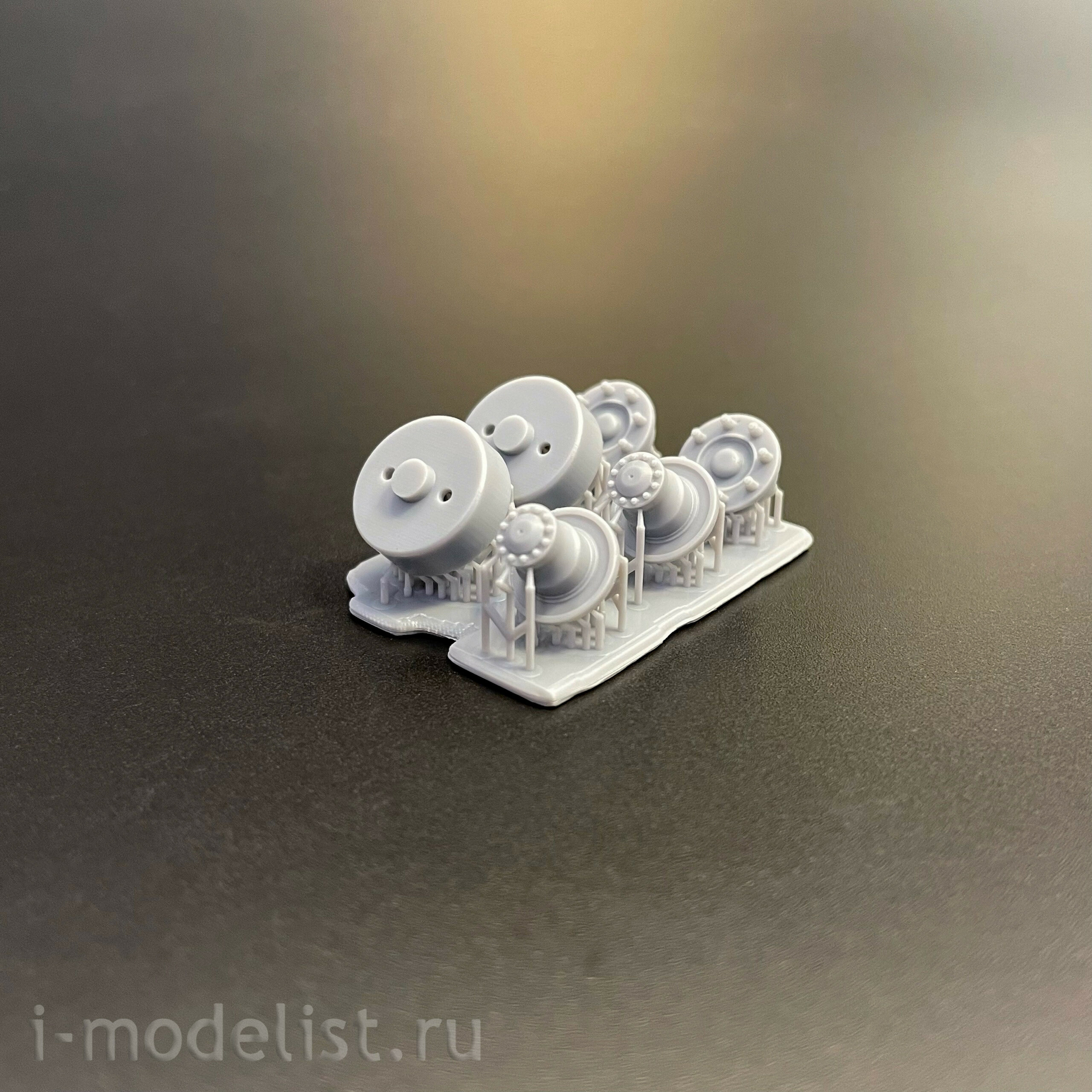 39025 SX-Art 1/35 Комплект колес З-130 Кама И-Н142БМ 9.00R20 (AVD)