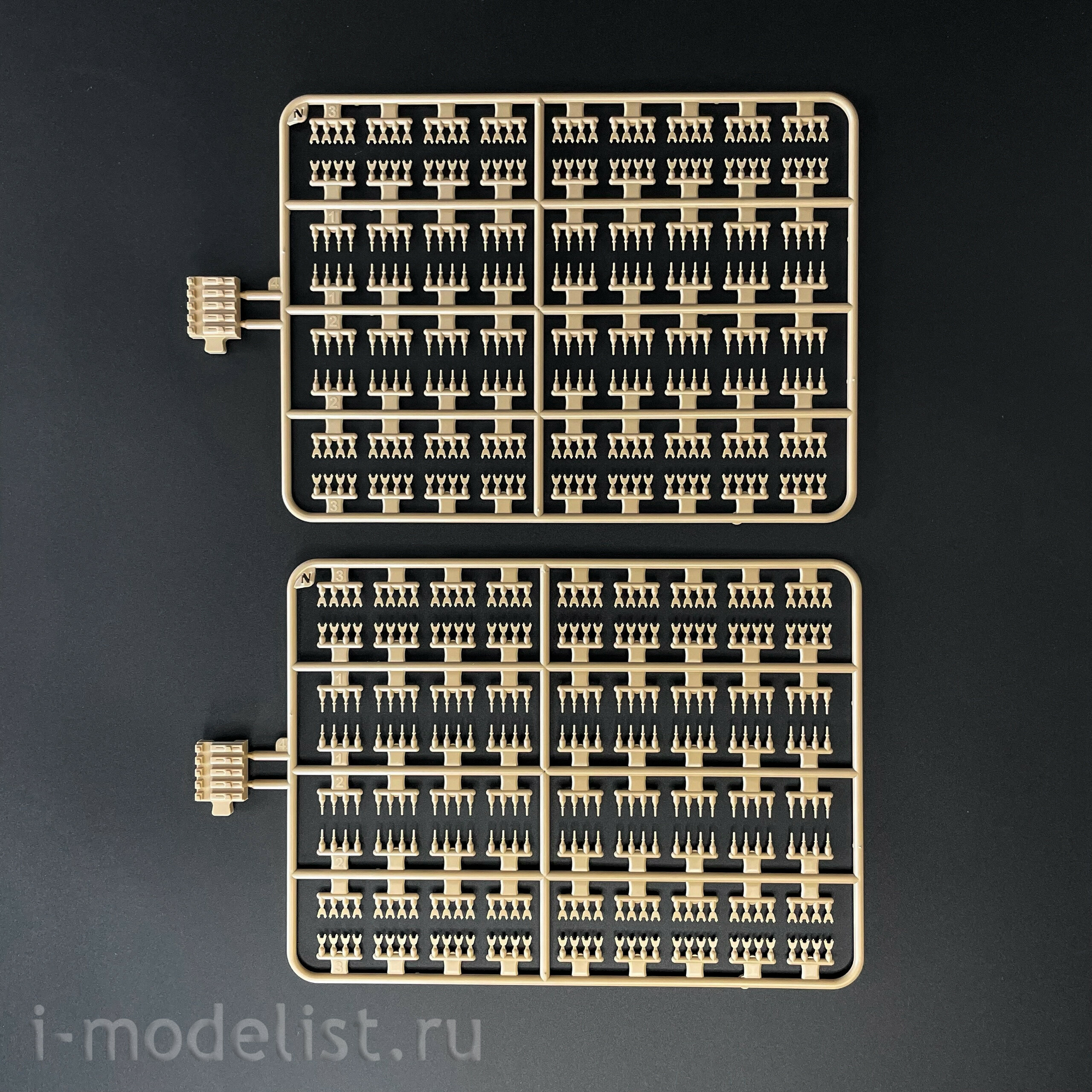 RM-5101 Rye Field Model 1/35 Немецкий танк Tiger I (поздний) 