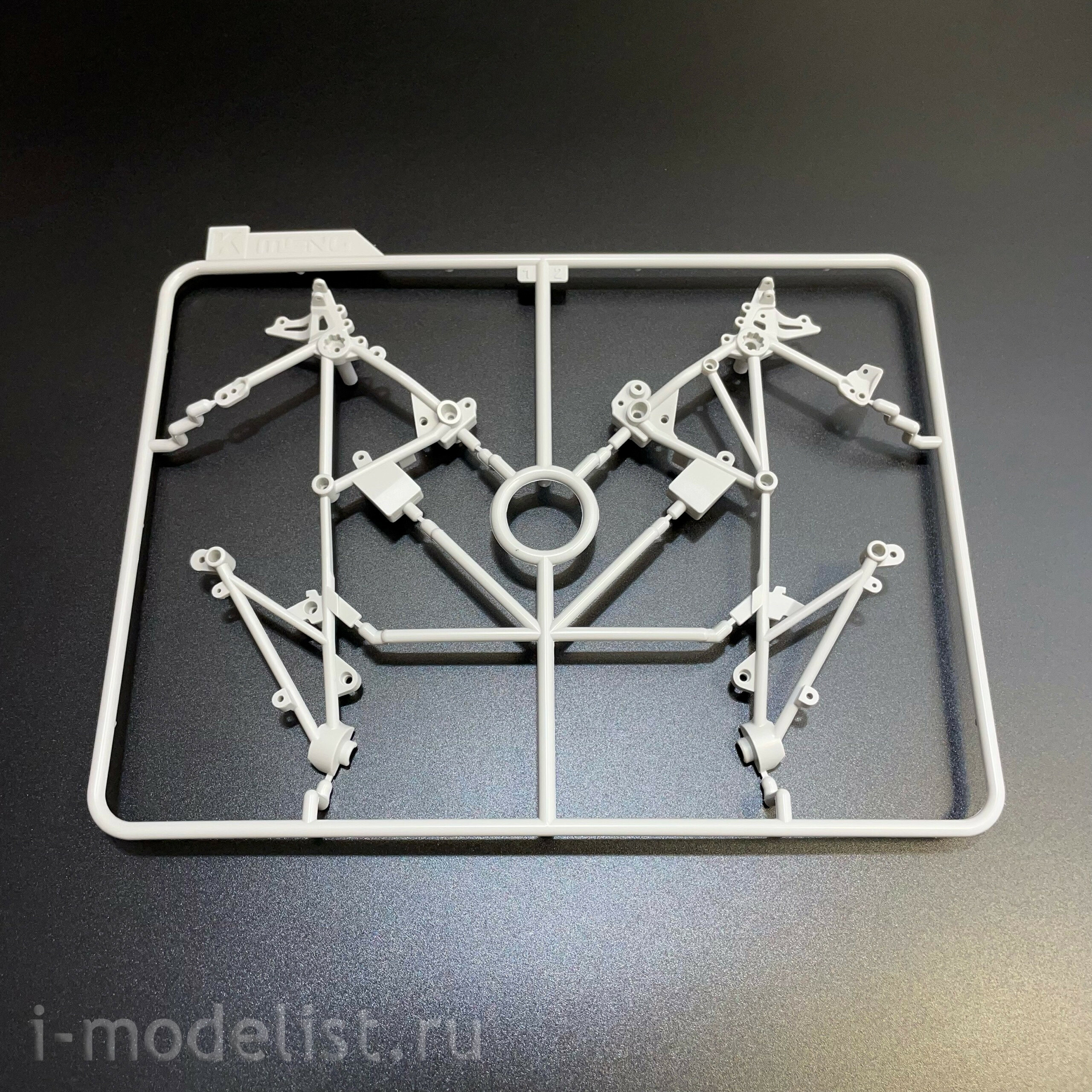 MT-005 Meng 1/9 Баварский мотоцикл R 1250 GS ADV