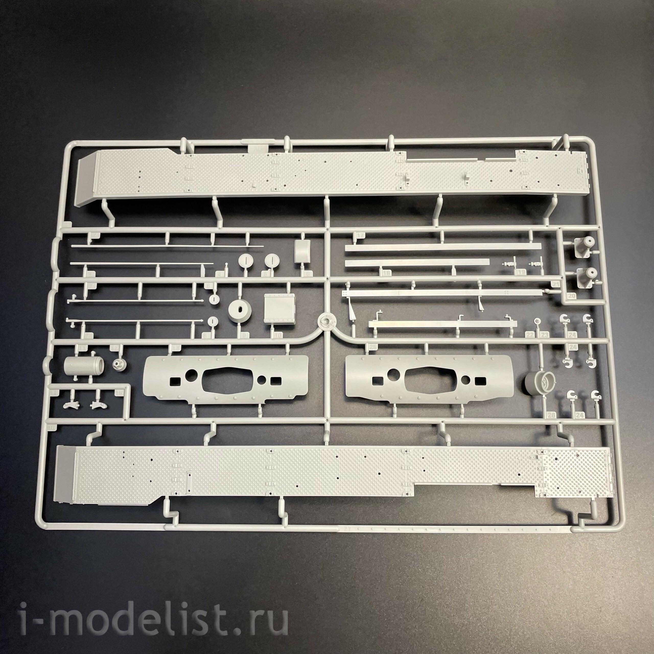 00955 Трубач 1/16 Немецкий танк Pz.Kpfw.III Ausf.J. А