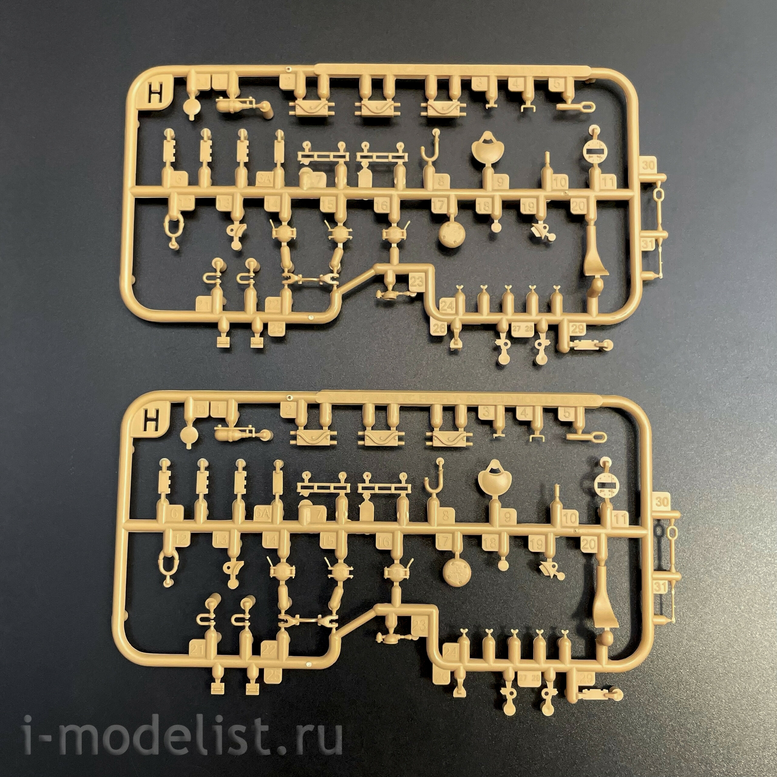 RM-5136 Rye Field Model 1/35 Танк M4A3 Sherman 76W VVSS поздний (UPGRADE-версия с полным интерьером)