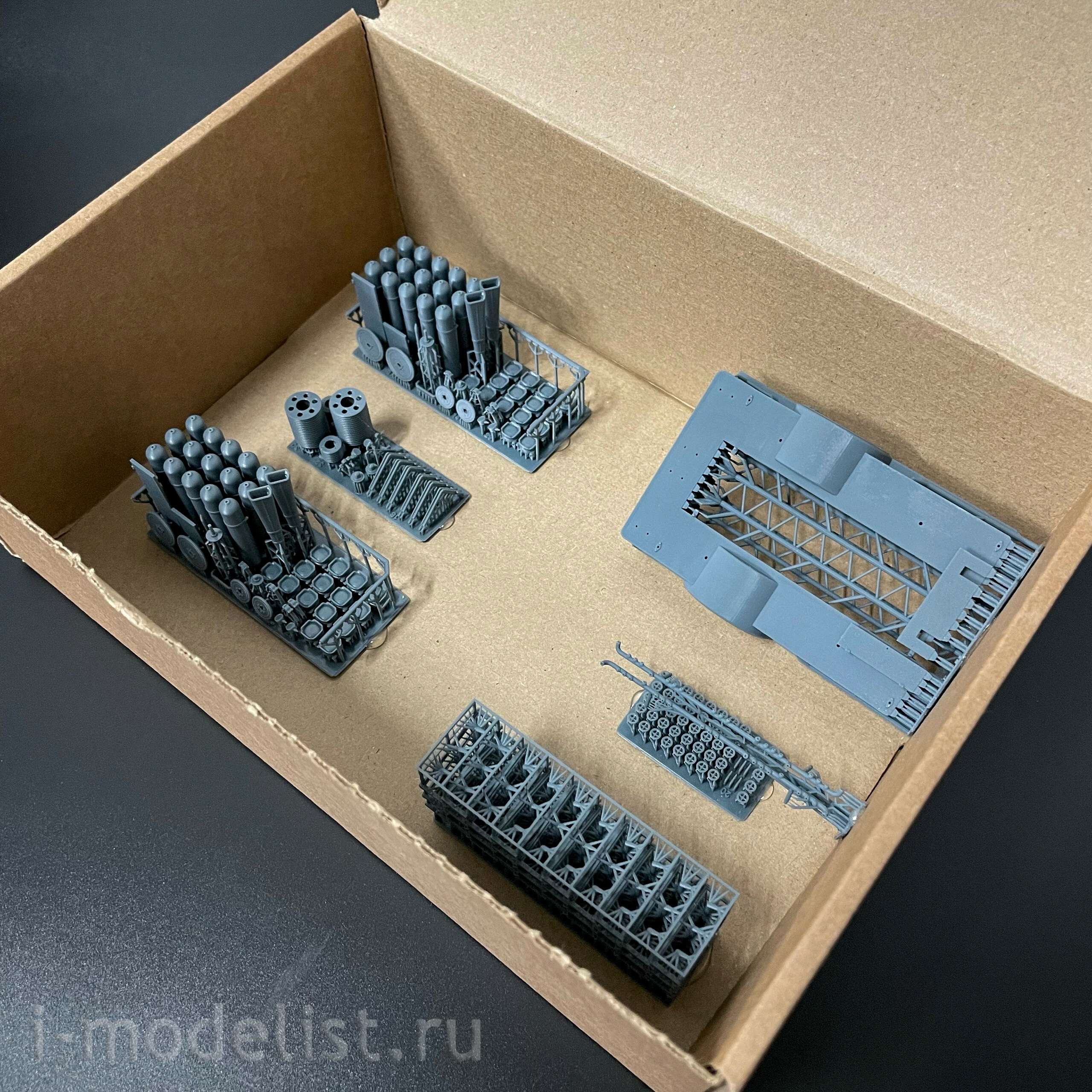 ММ43014 Моя модель 1/43 АУ-21 Автомобиль углекислотного тушения на базе грузовика тип-130