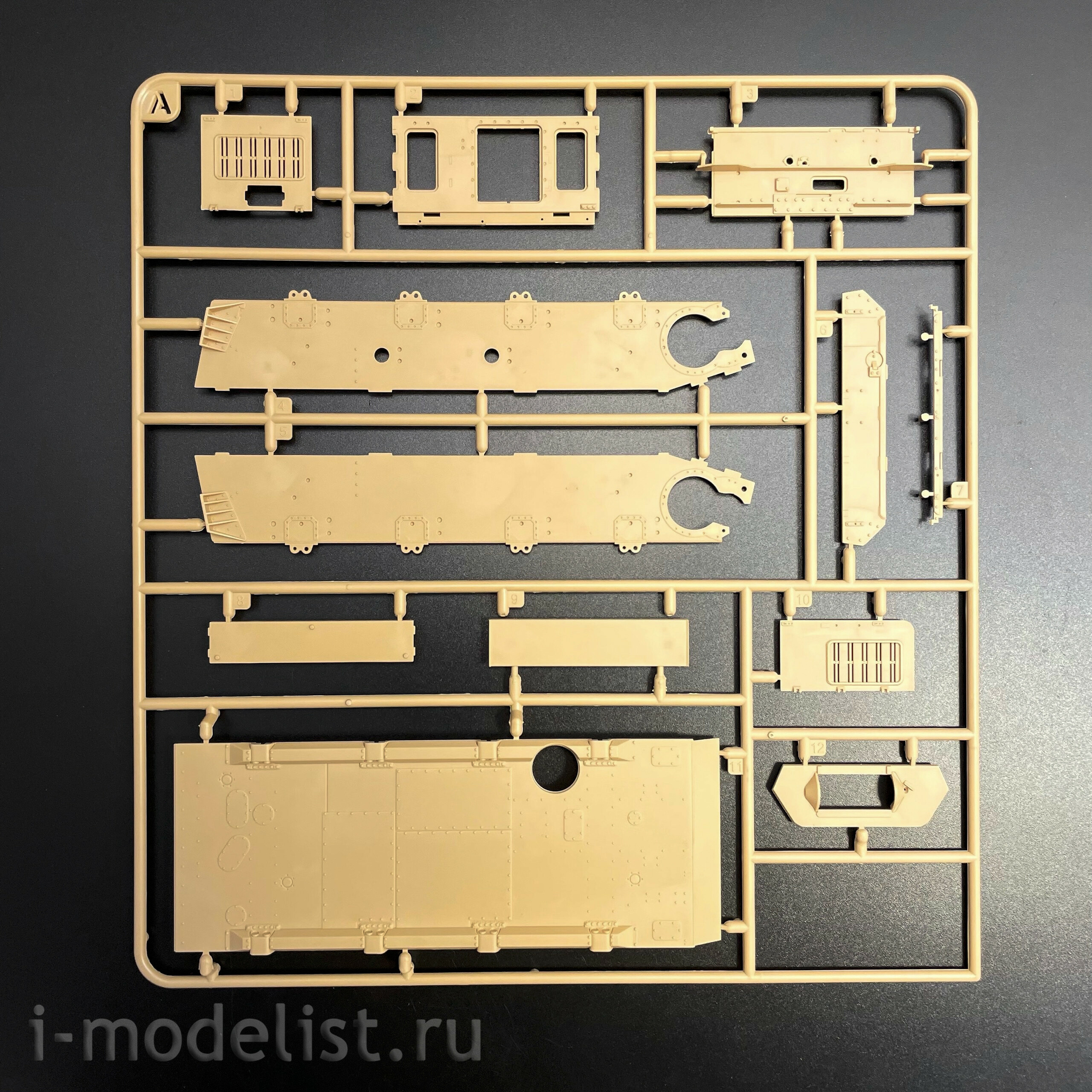 RM-5068 Rye Field Model 1/35 Немецкий средний танк Pz.Kpfw.IV J с башней Panther F