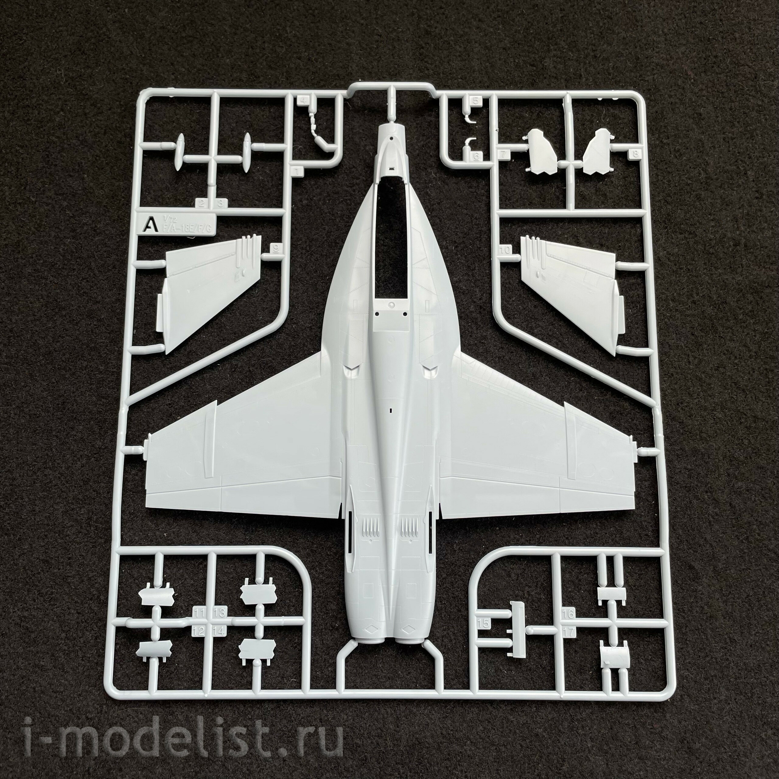 12565 Academy 1/72 Американский многоцелевой истребитель USN F/A-18E Super Hornet VFA-195 