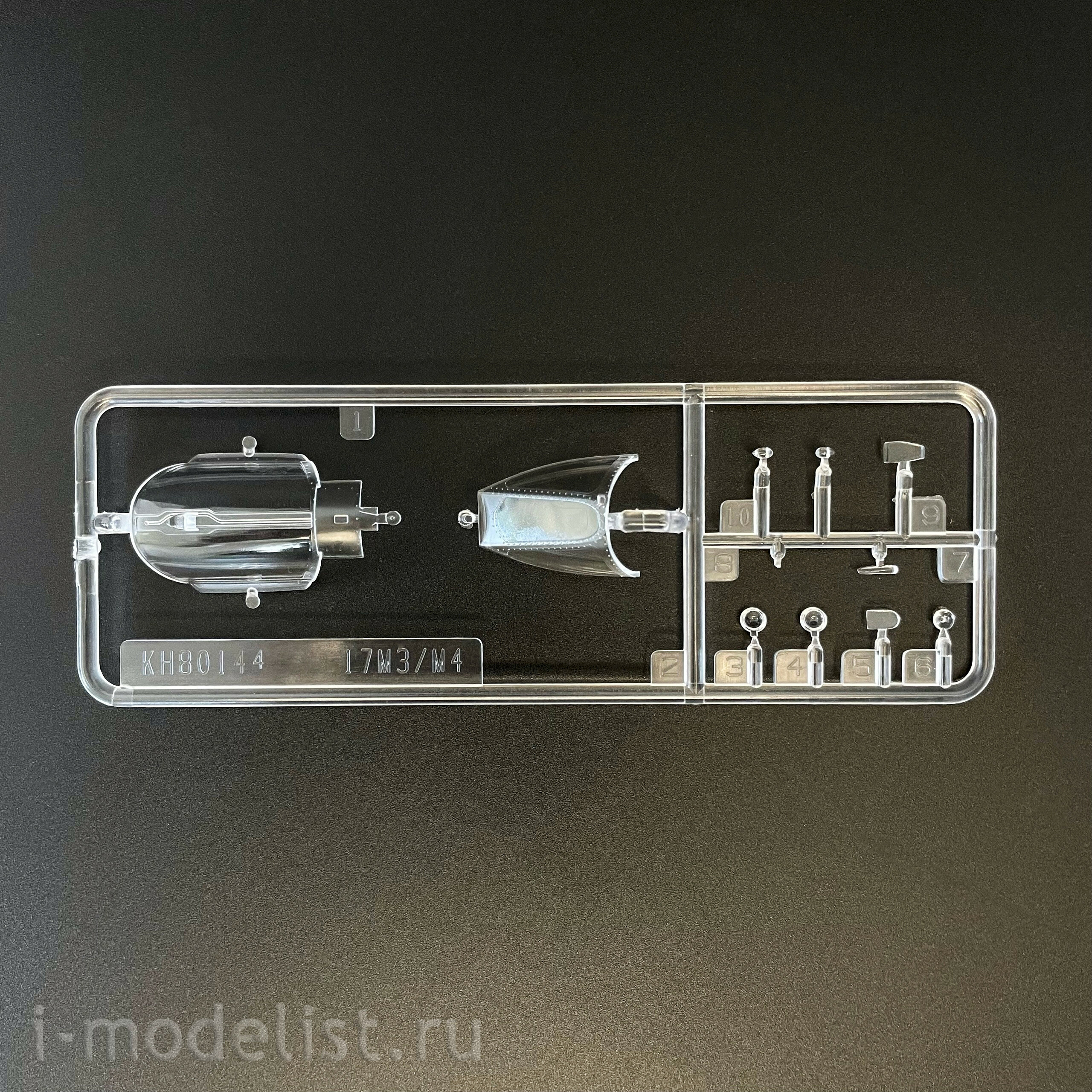 KH80146 Zimi Model 1/48 Российский истребитель-бомбардировщик С-22 M3/M4