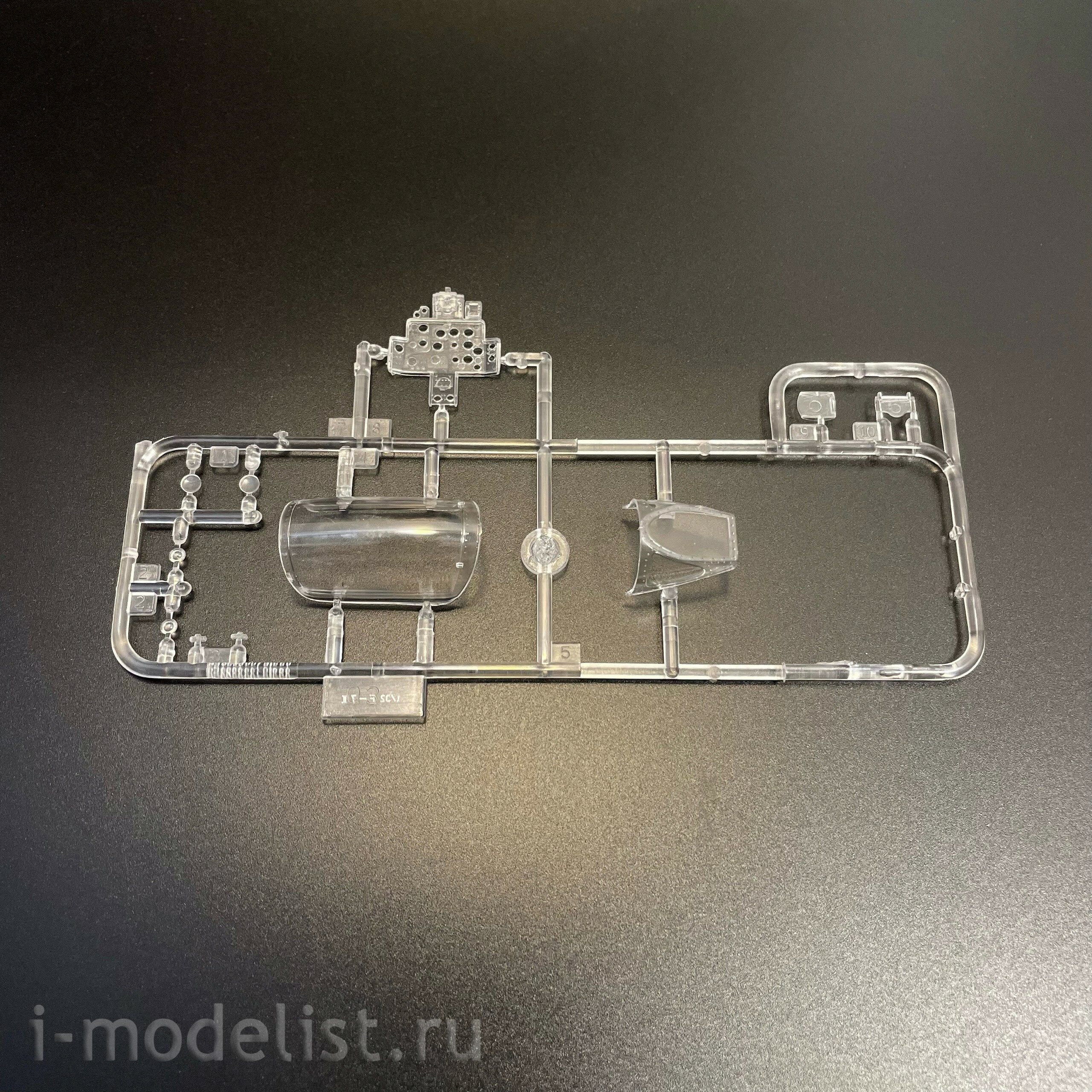 02217 Трубач 1/32 Китайский истребитель F-7EB