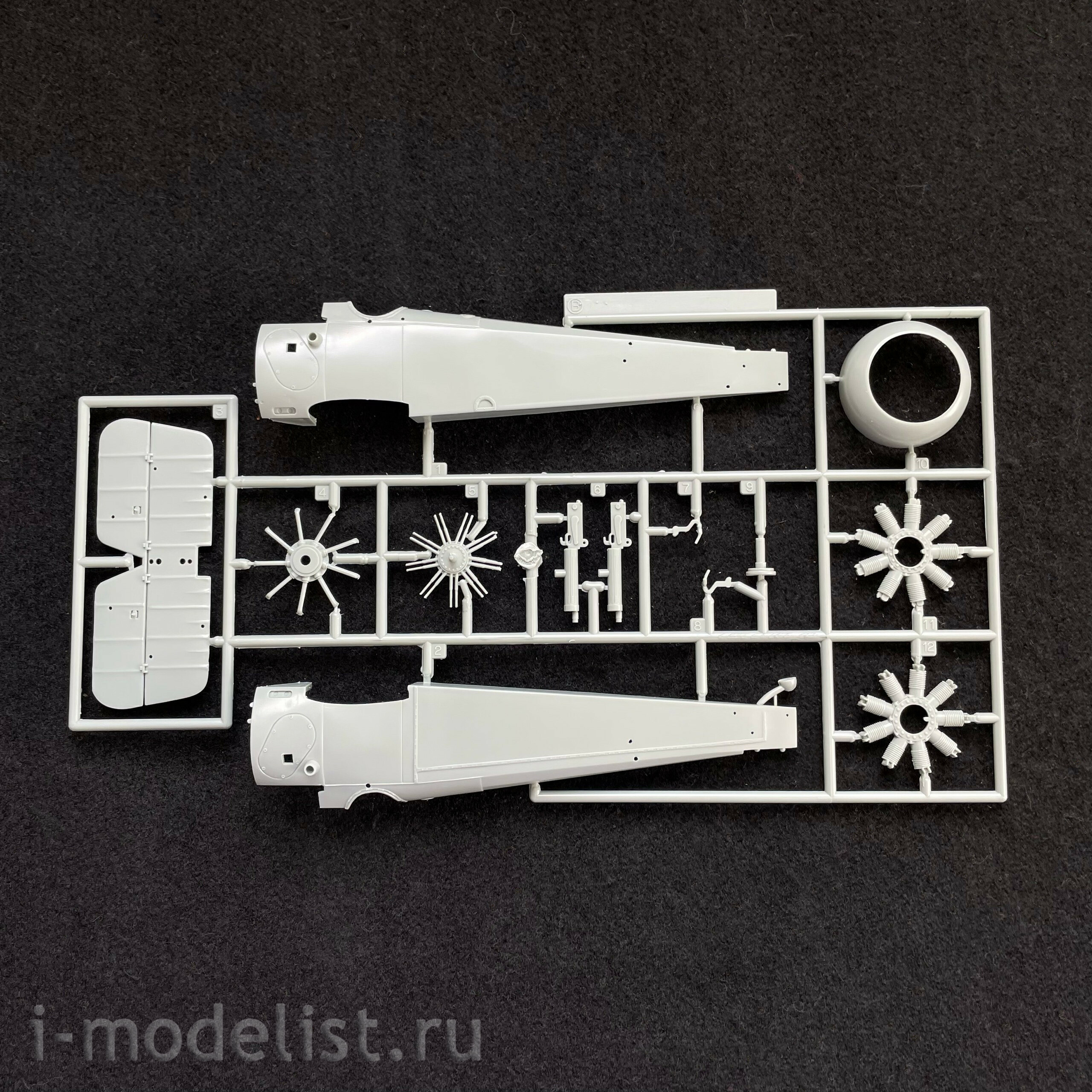 12109 Academy 1/32 Биплан Sopwith CAMEL F.1