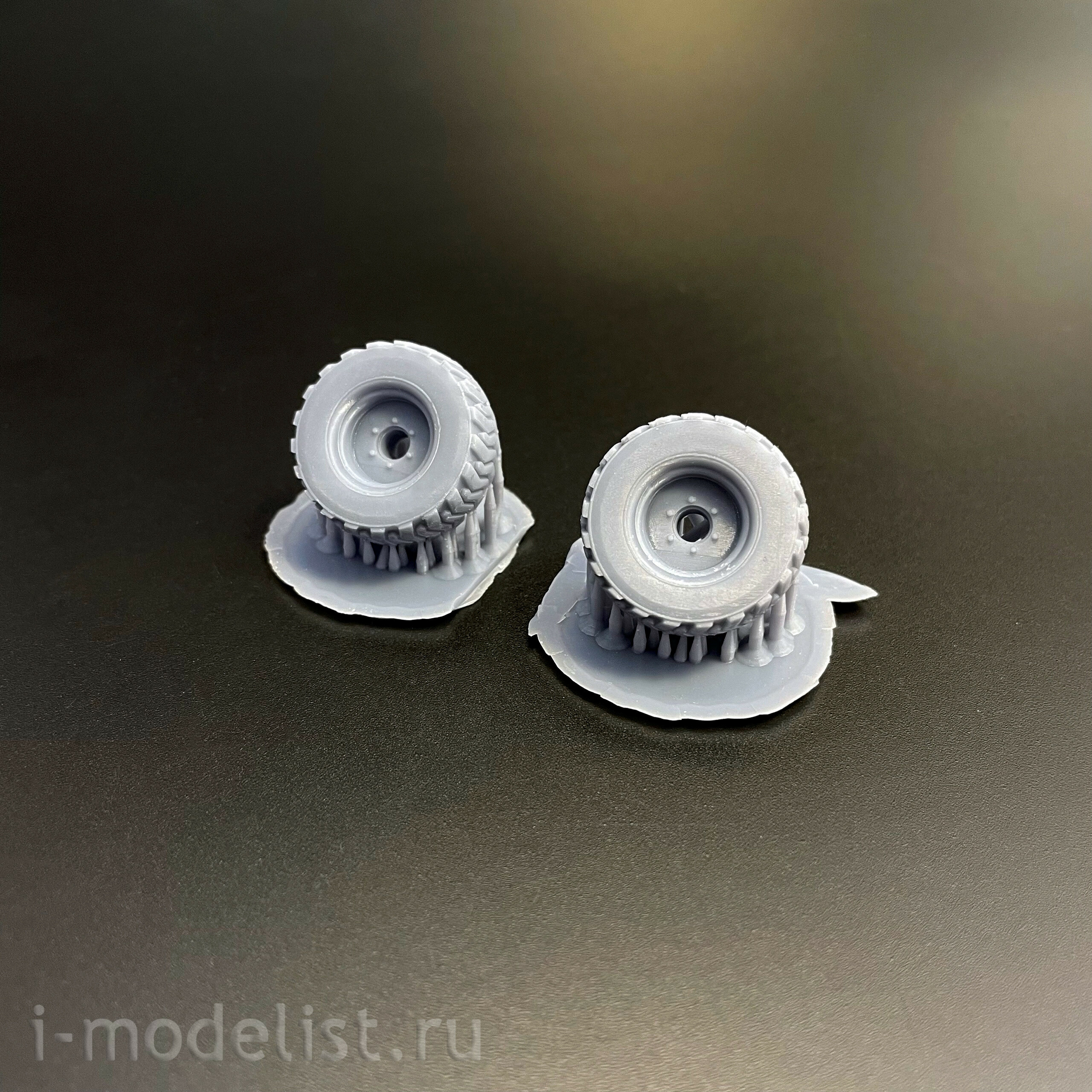 33М2 33 Модели 1/35 Универсальный мини-погрузчик с бортовым поворотам