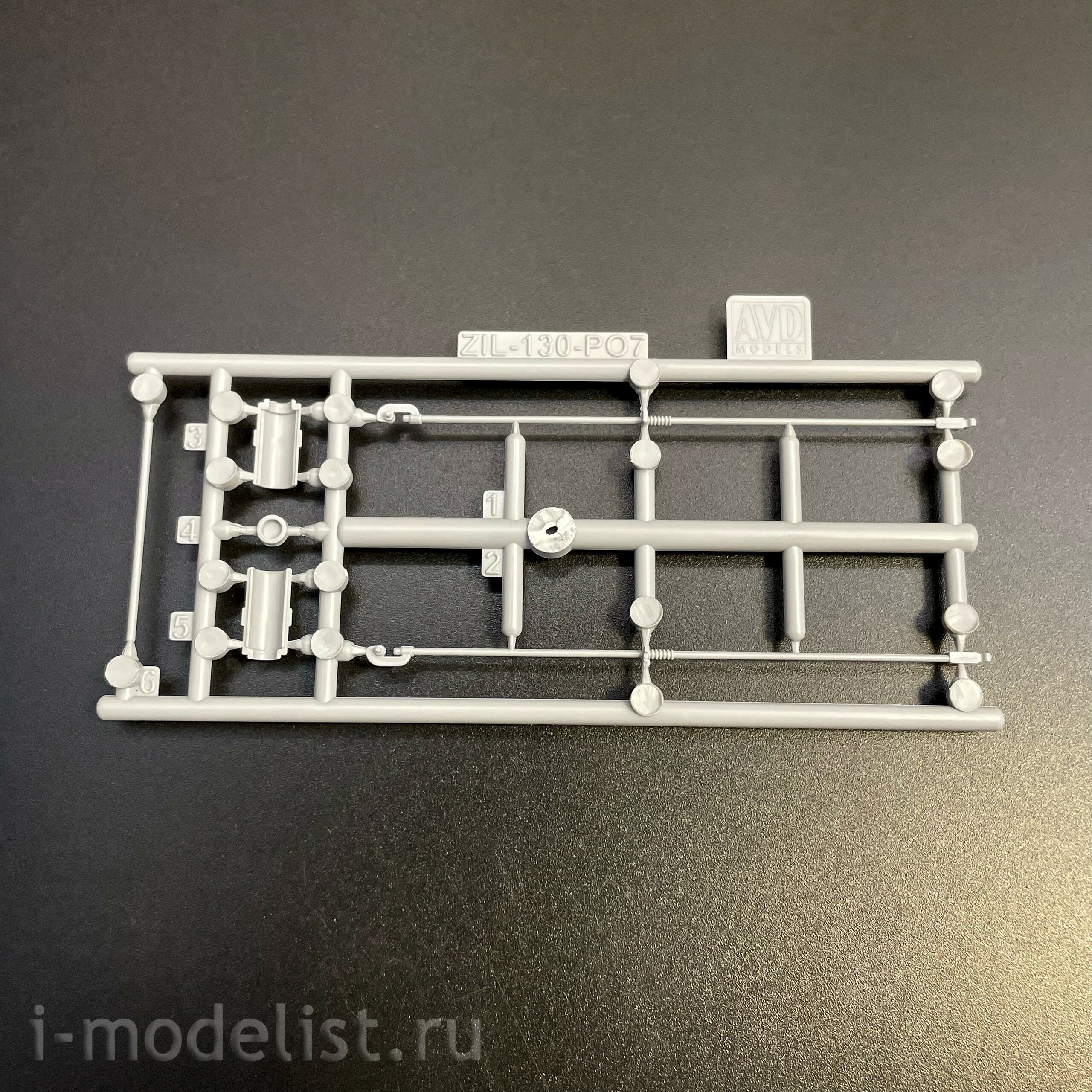3504AVD AVD Models 1/35 Самосвал ЗИЛ-ММЗ-555