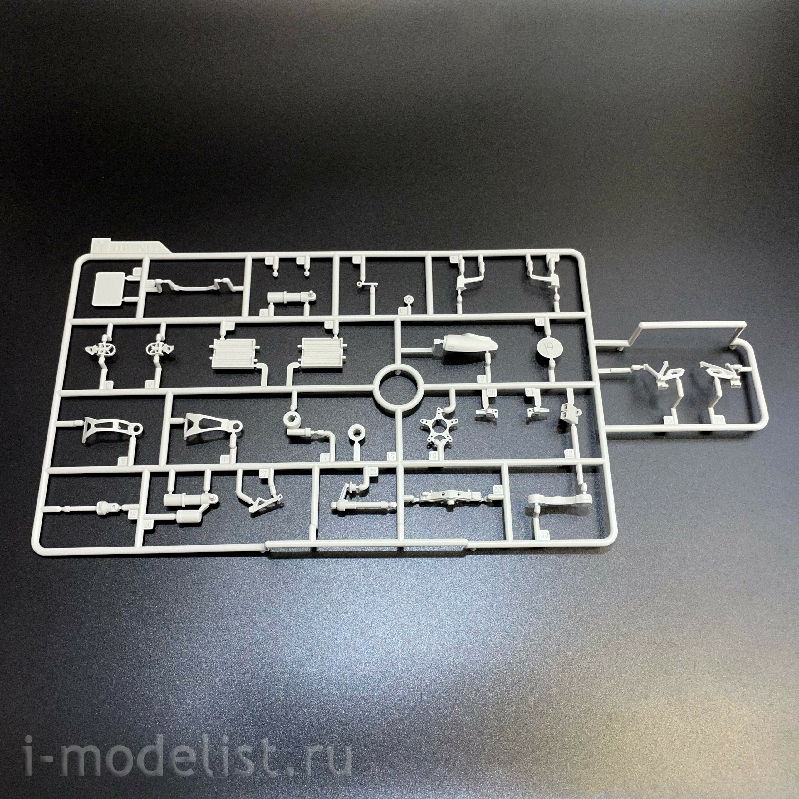 MT-005 Meng 1/9 Баварский мотоцикл R 1250 GS ADV