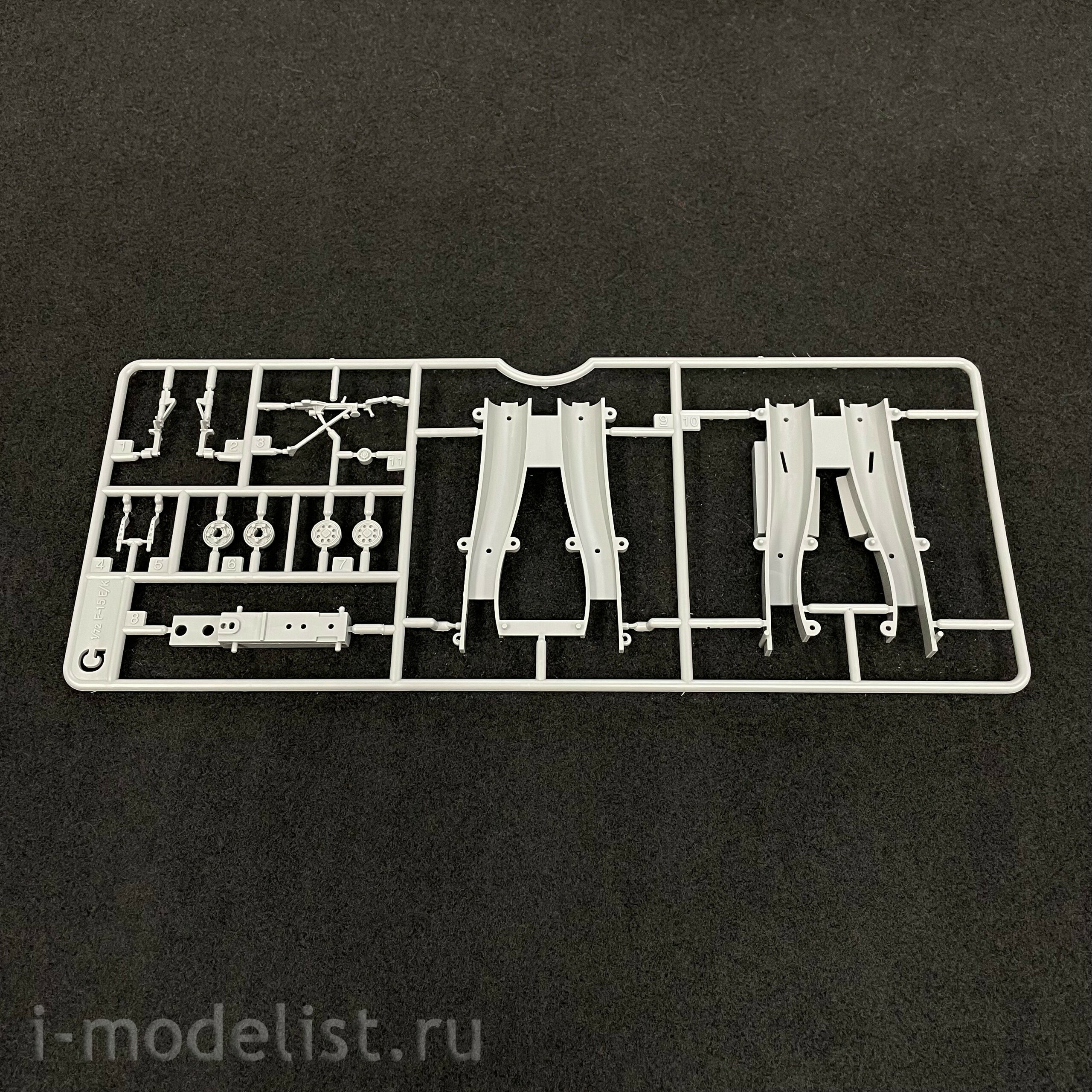 12568 Academy 1/72 Американский истребитель-бомбрадировщик USAF F-15E 