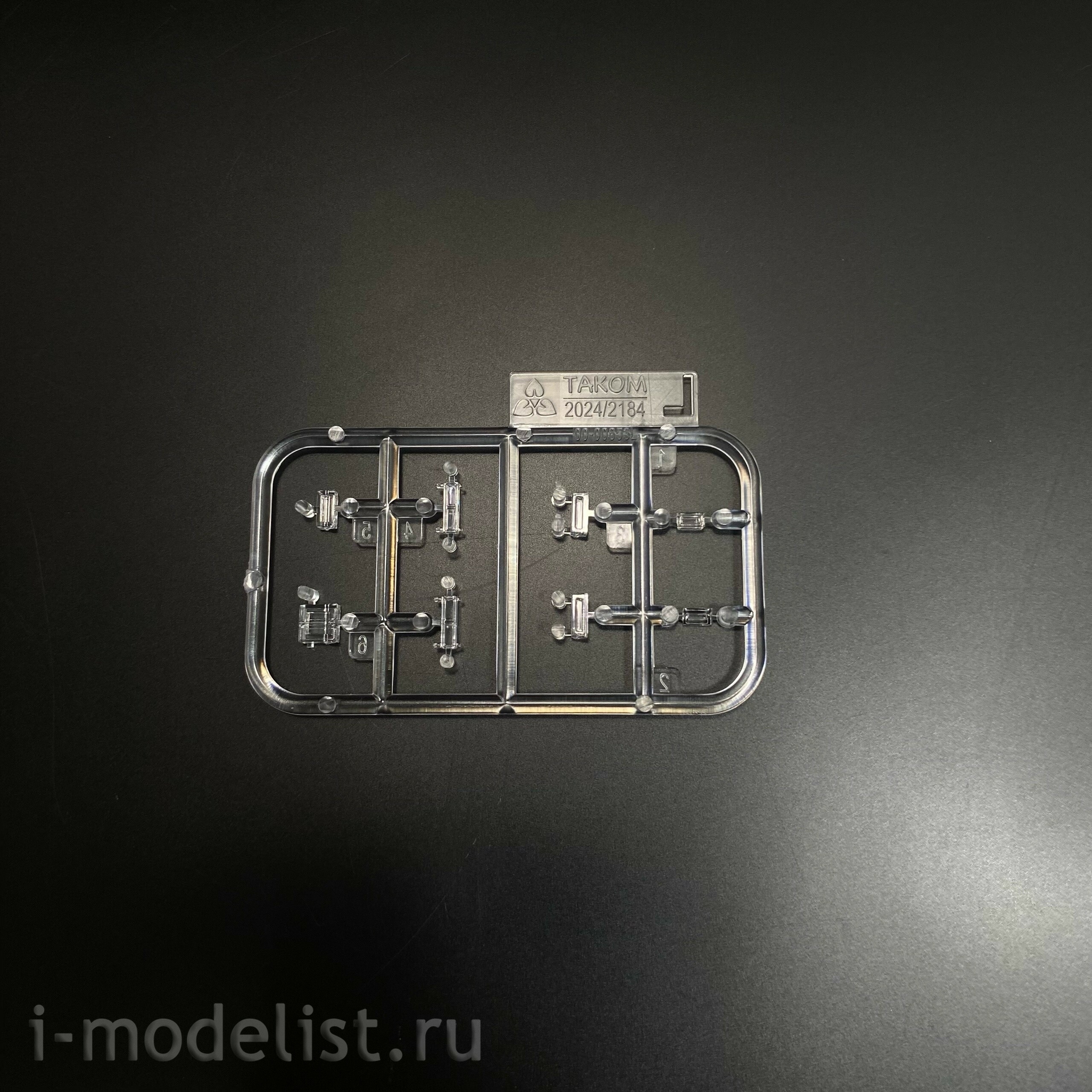 2184 Takom 1/35 Бронетранспортер Sd.Kfz. 250/1