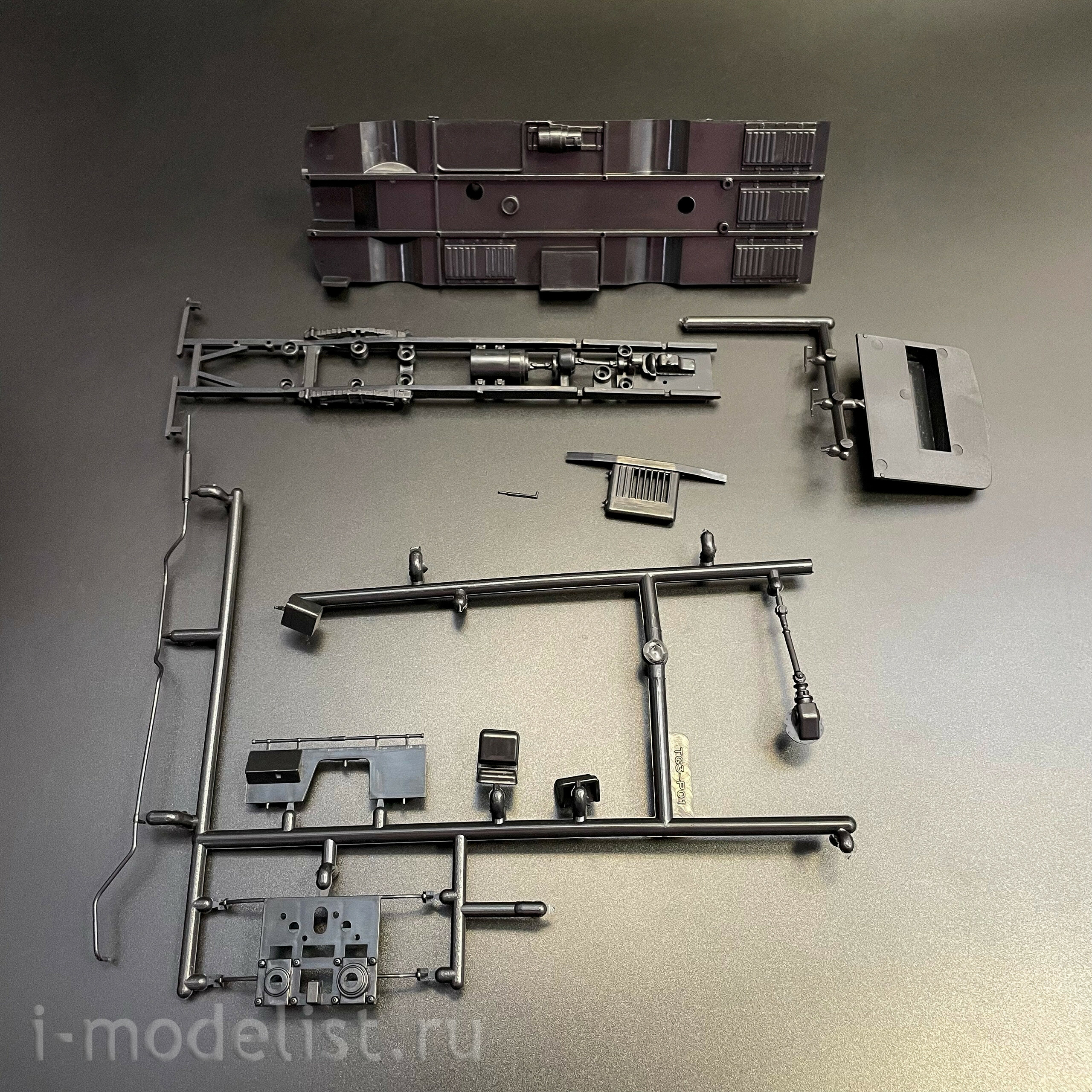 4091AVD AVD Models 1/43 Троллейбус ТГ-3
