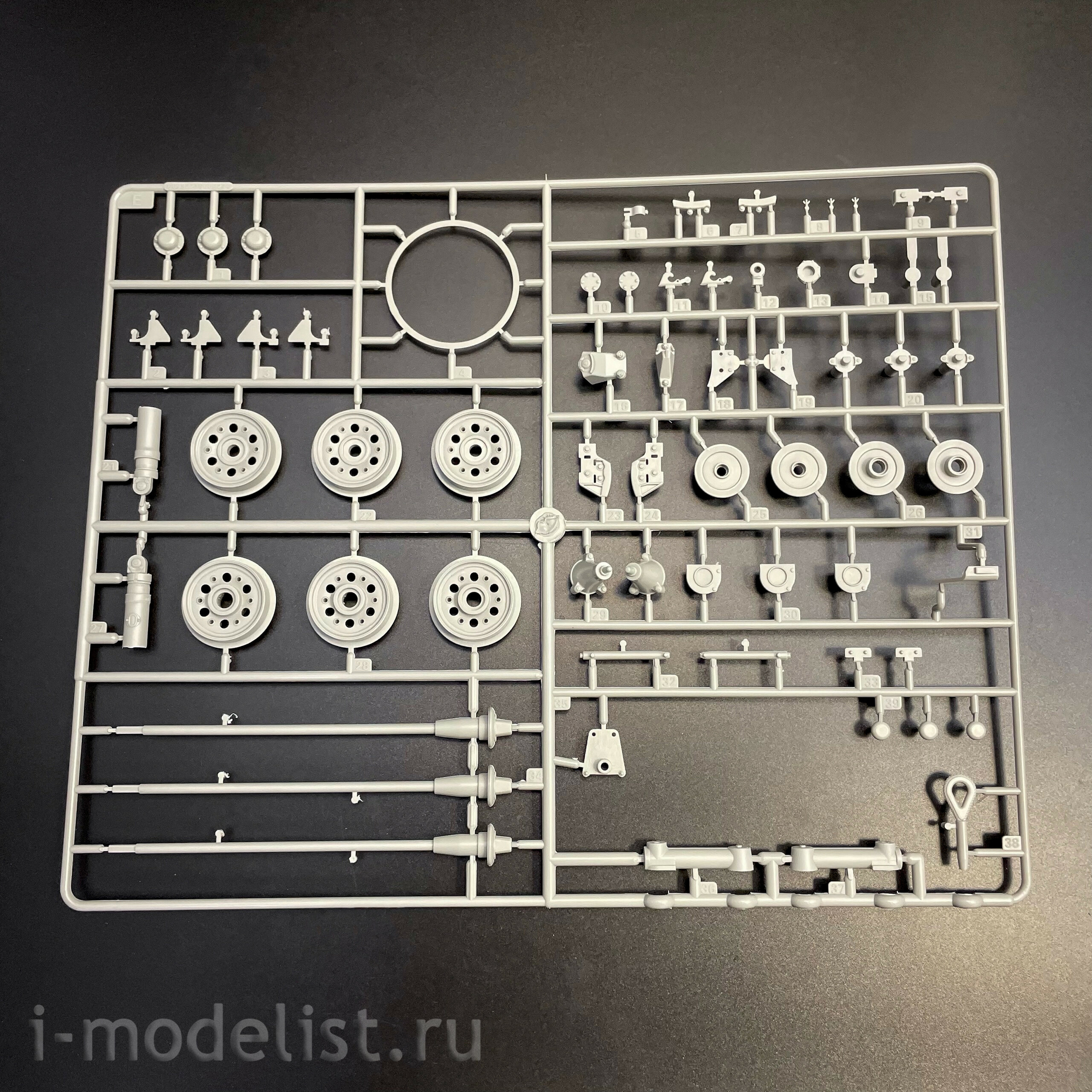 00955 Трубач 1/16 Немецкий танк Pz.Kpfw.III Ausf.J. А