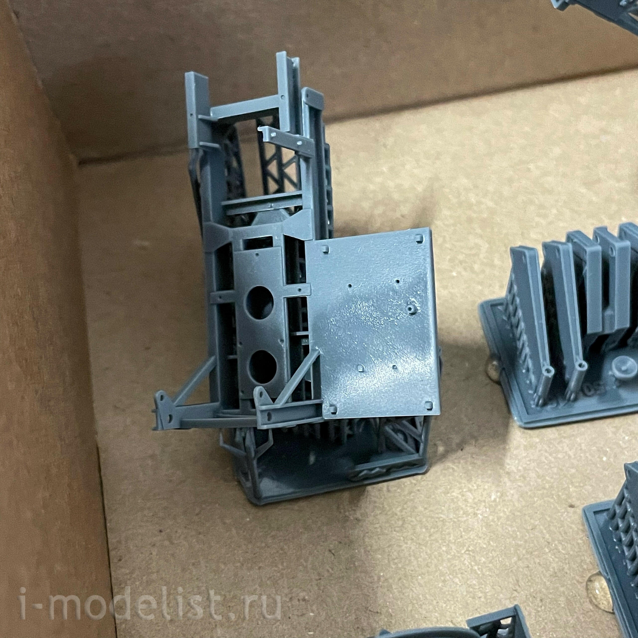 ММ43016 Моя модель 1/43 Автокран ЛАЗ-690 на базе З-164 конверсия