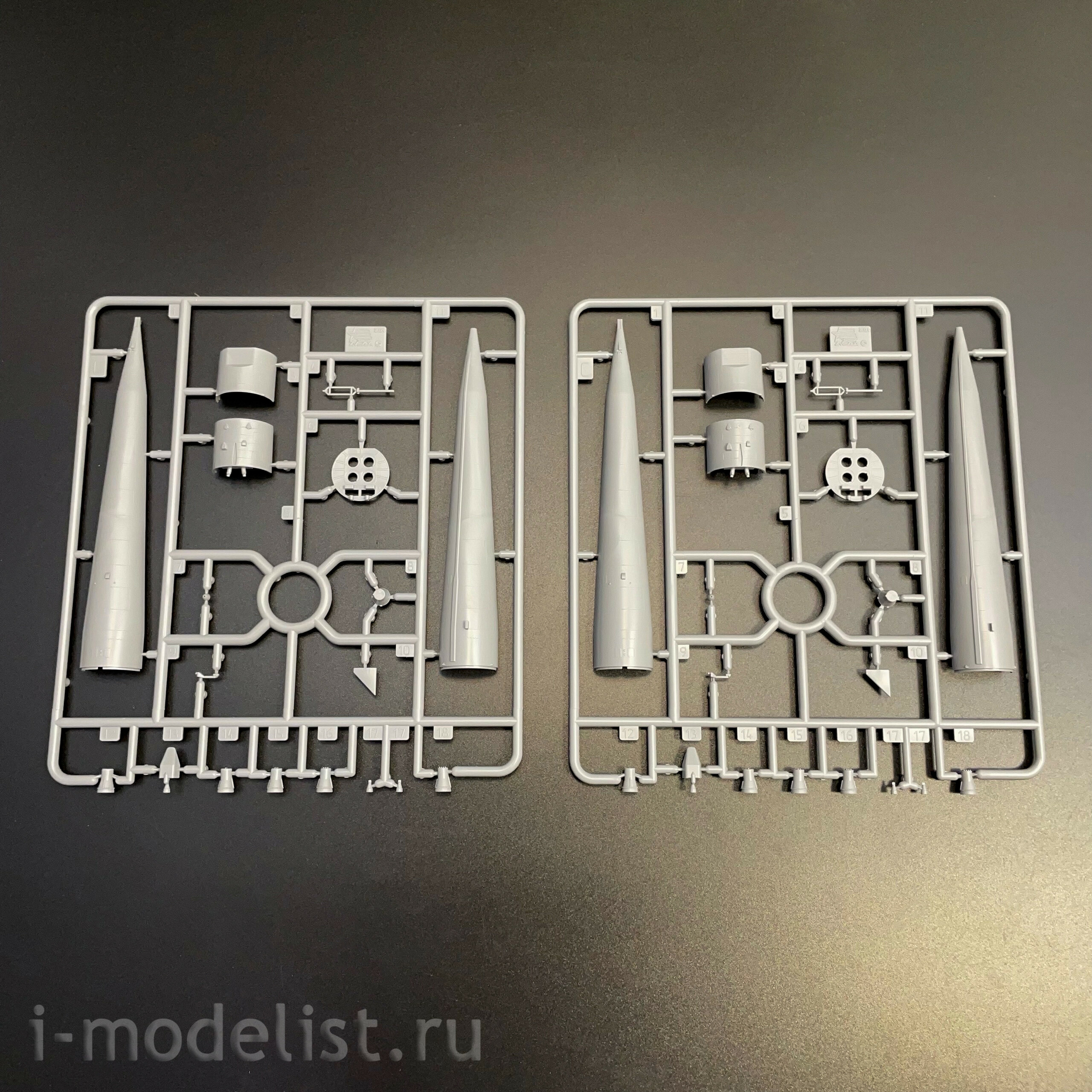 7500 Звезда 1/144 Ракета-носитель «Союз-2» с транспортным пилотируемым кораблем «Союз-МС» и транспортным грузовым кораблем «Прогресс»