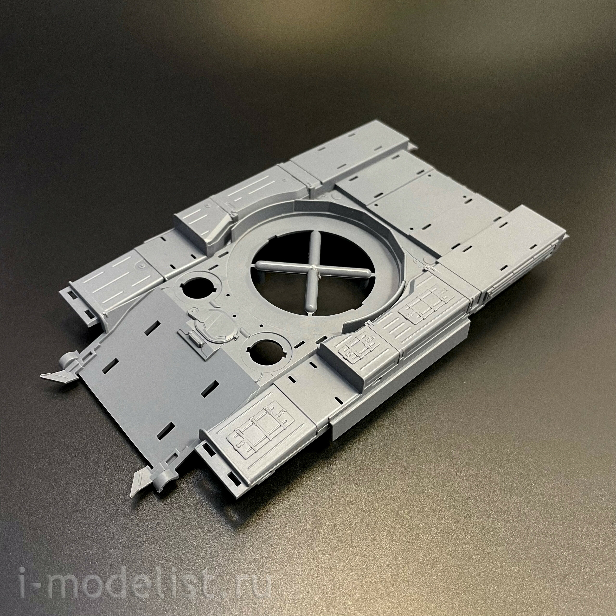 BC-005 Border Model 1/35 Танк Тесла (Tesla Tank)