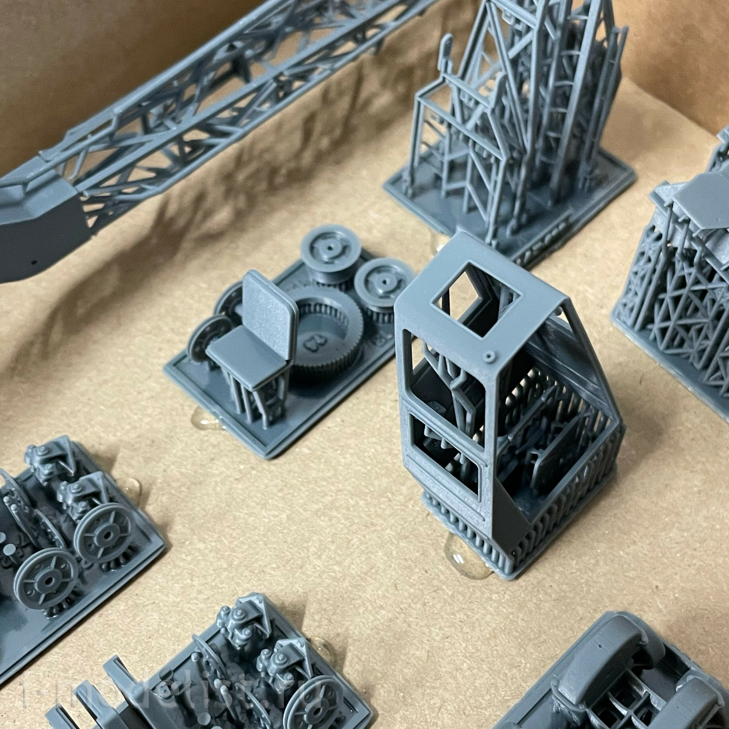 ММ43016 Моя модель 1/43 Автокран ЛАЗ-690 на базе З-164 конверсия