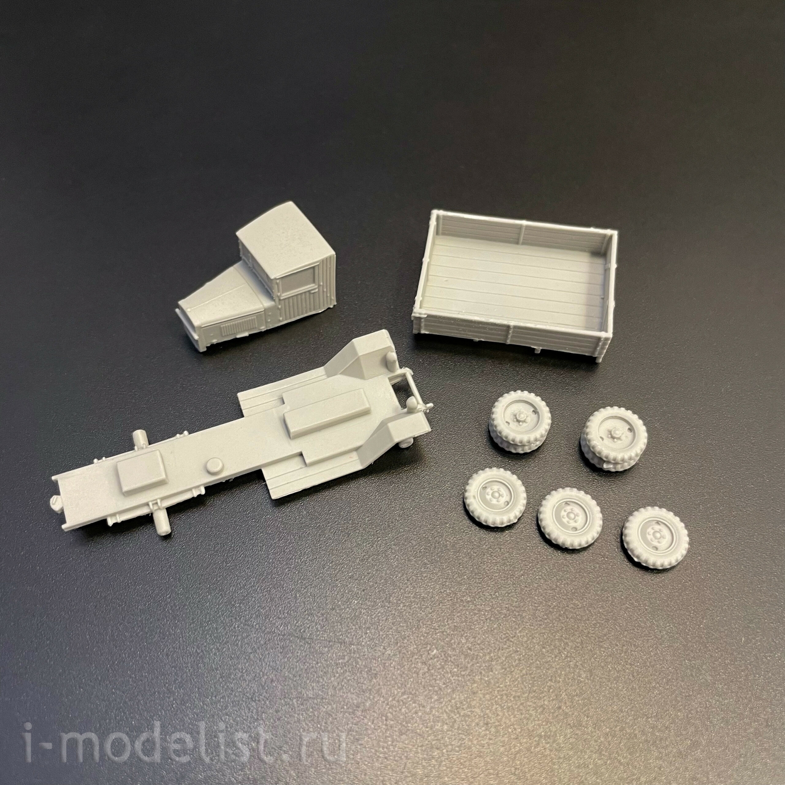 100294 Zebrano 1/100 Советский грузовой автомобиль З-5В