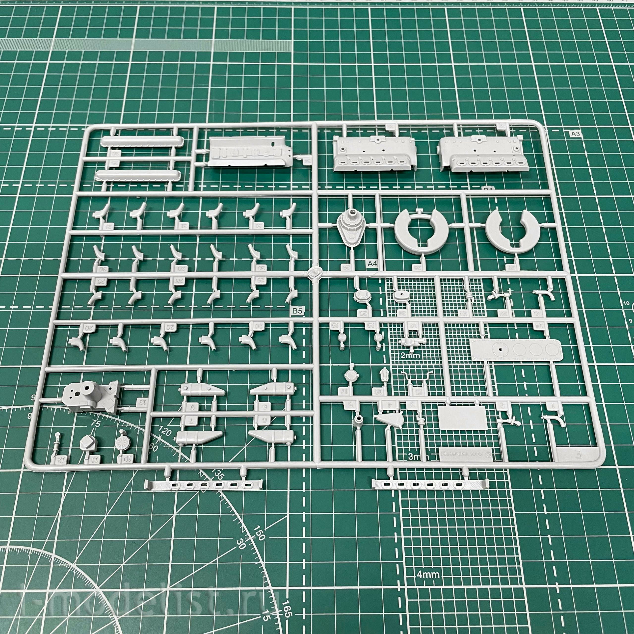 02408 Трубач 1/24 Самолет Messerschmitt Bf109 G-6 поздняя версия