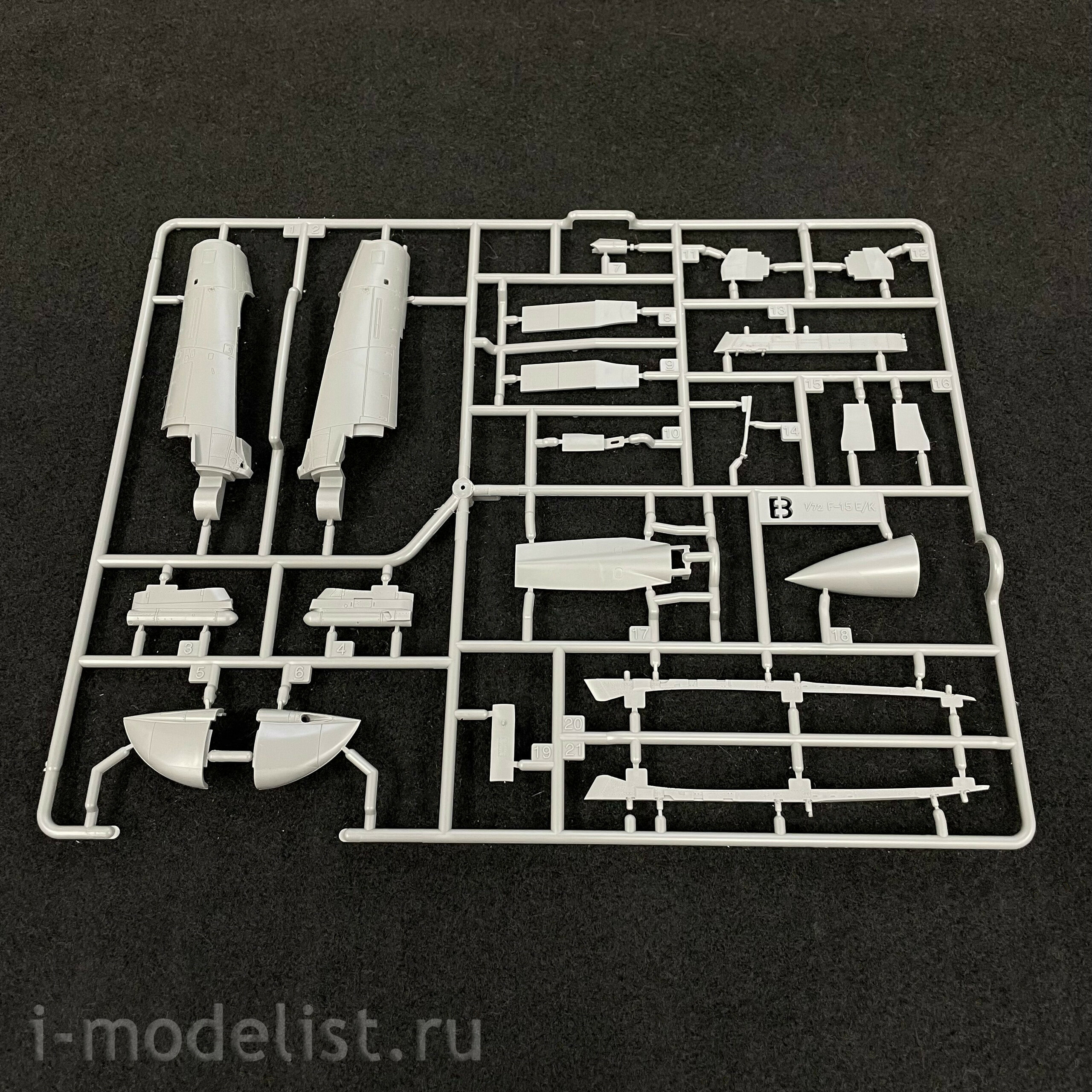 12568 Academy 1/72 Американский истребитель-бомбрадировщик USAF F-15E 