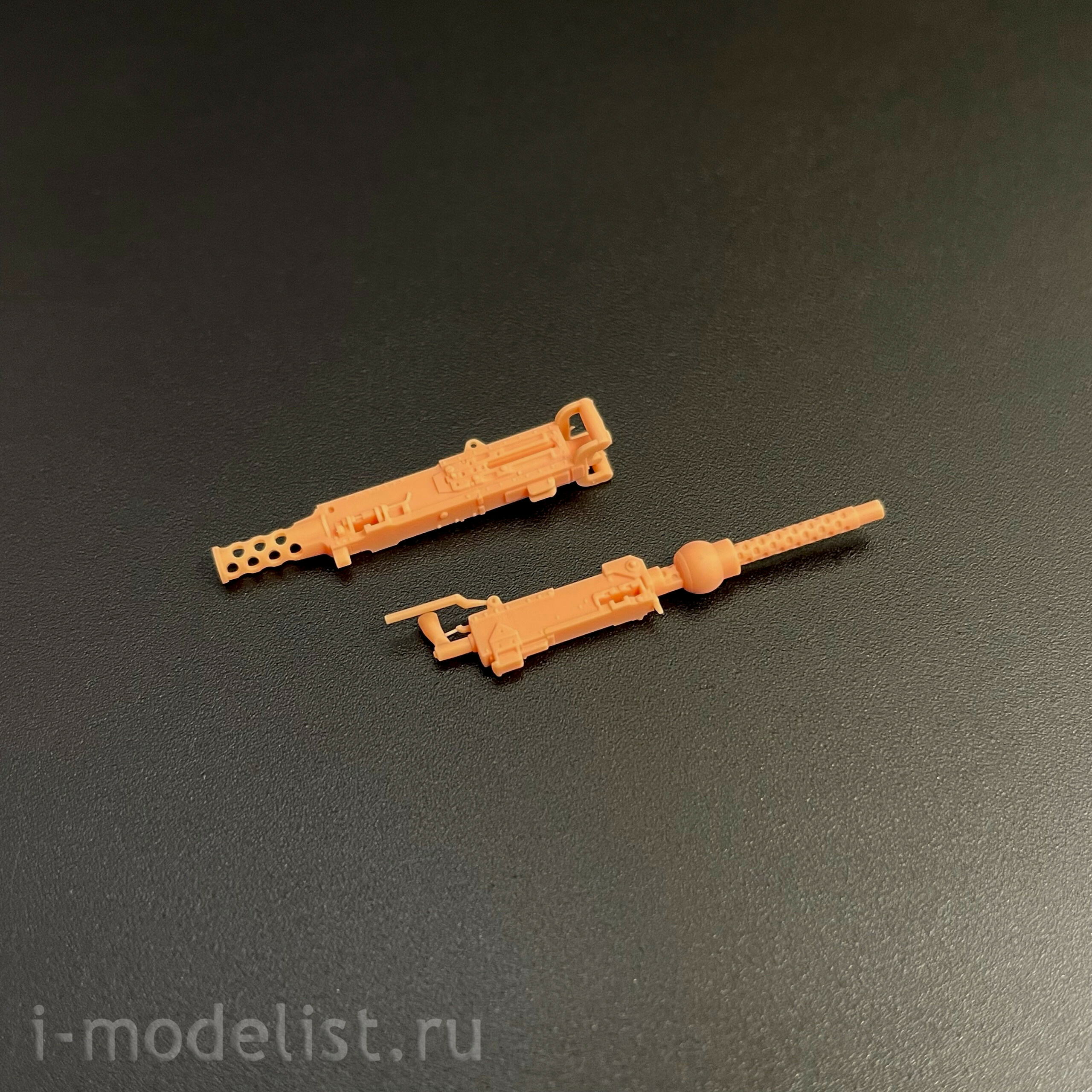 RM-5136 Rye Field Model 1/35 Танк M4A3 Sherman 76W VVSS поздний (UPGRADE-версия с полным интерьером)